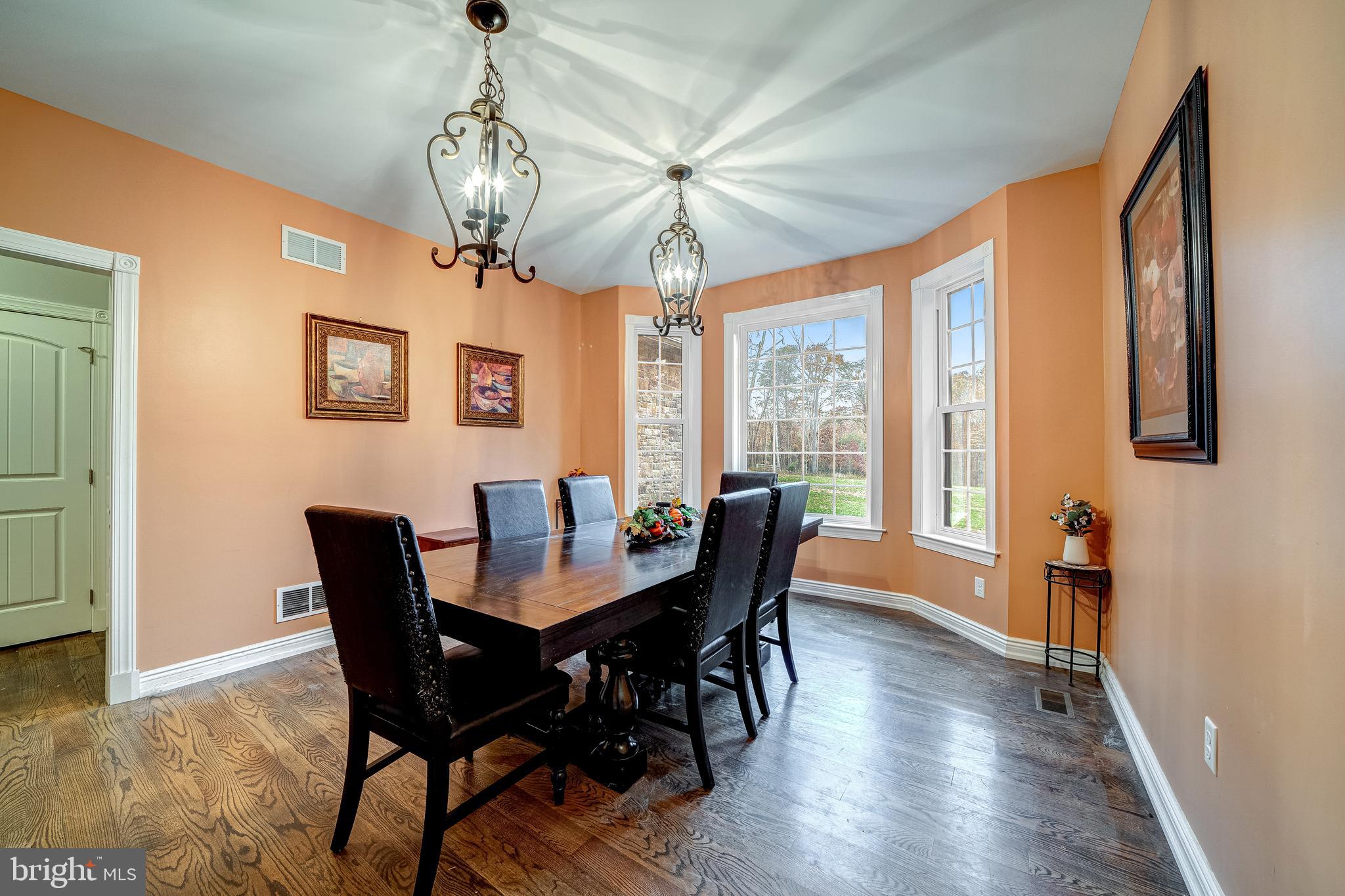 WATERSIDE RESERVE - Residential