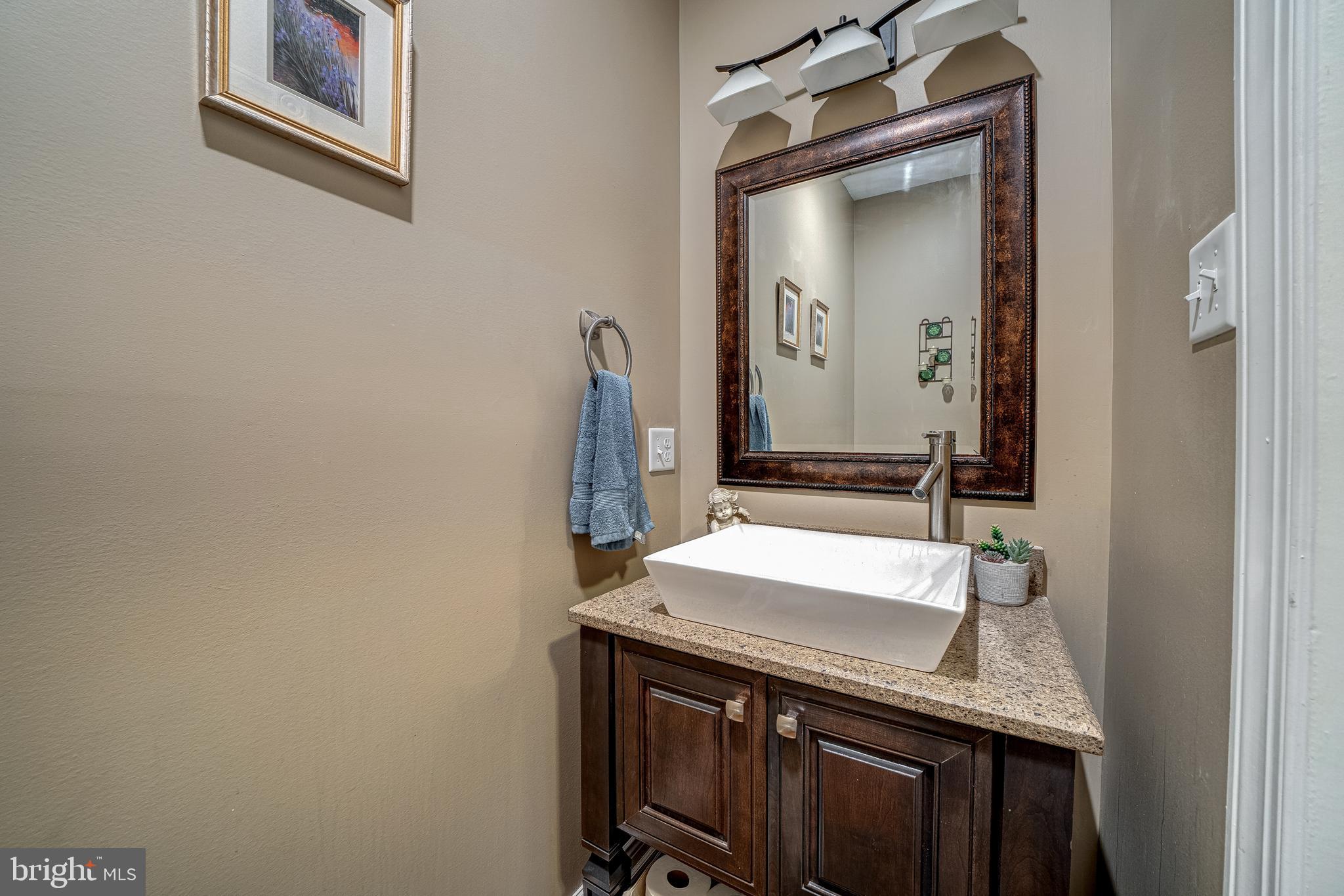 WATERSIDE RESERVE - Residential