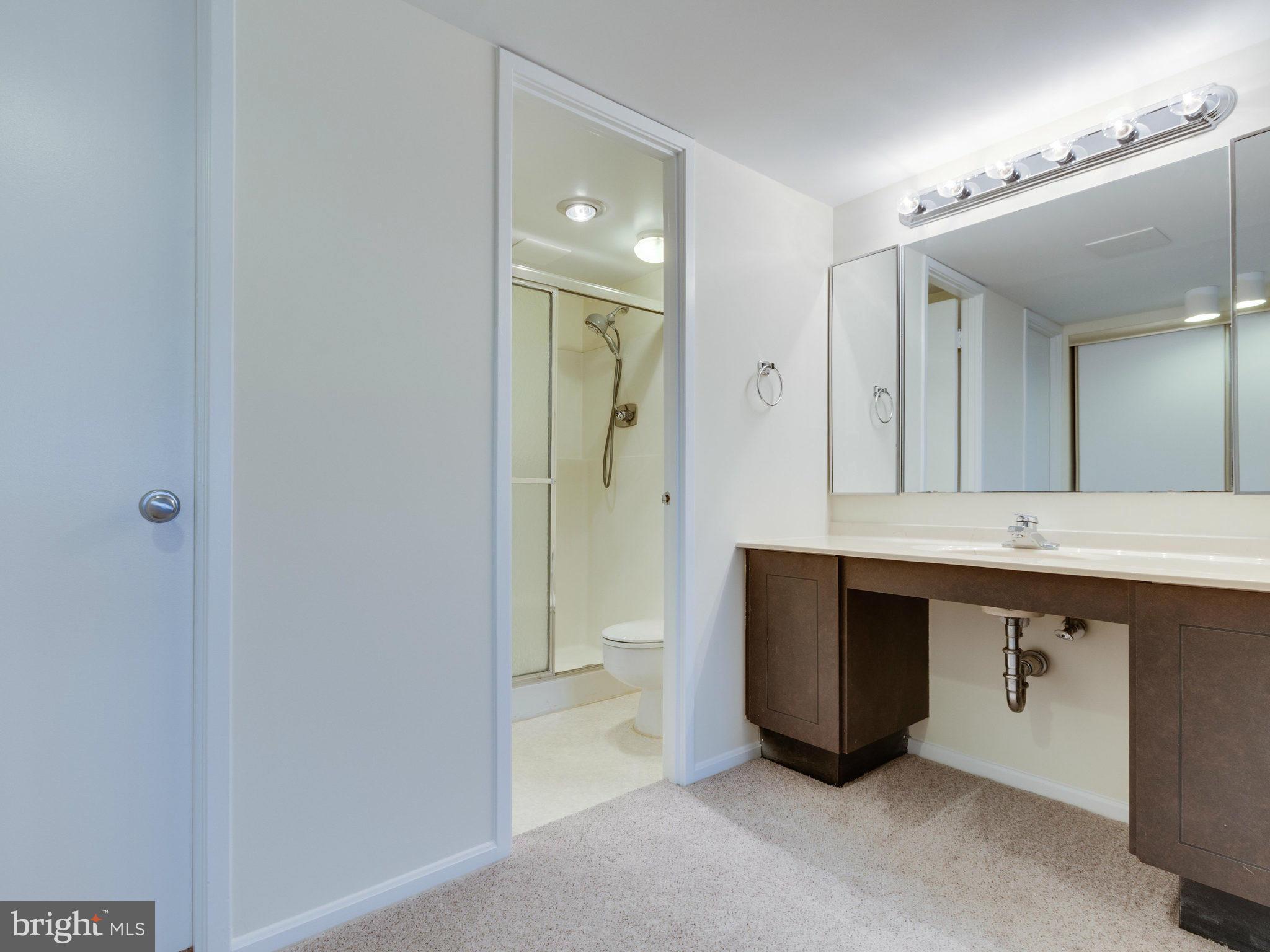 WATERGATE AT LANDMARK - Residential Lease