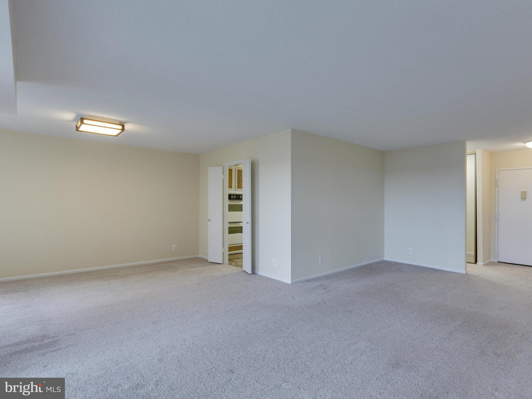 WATERGATE AT LANDMARK - Residential Lease