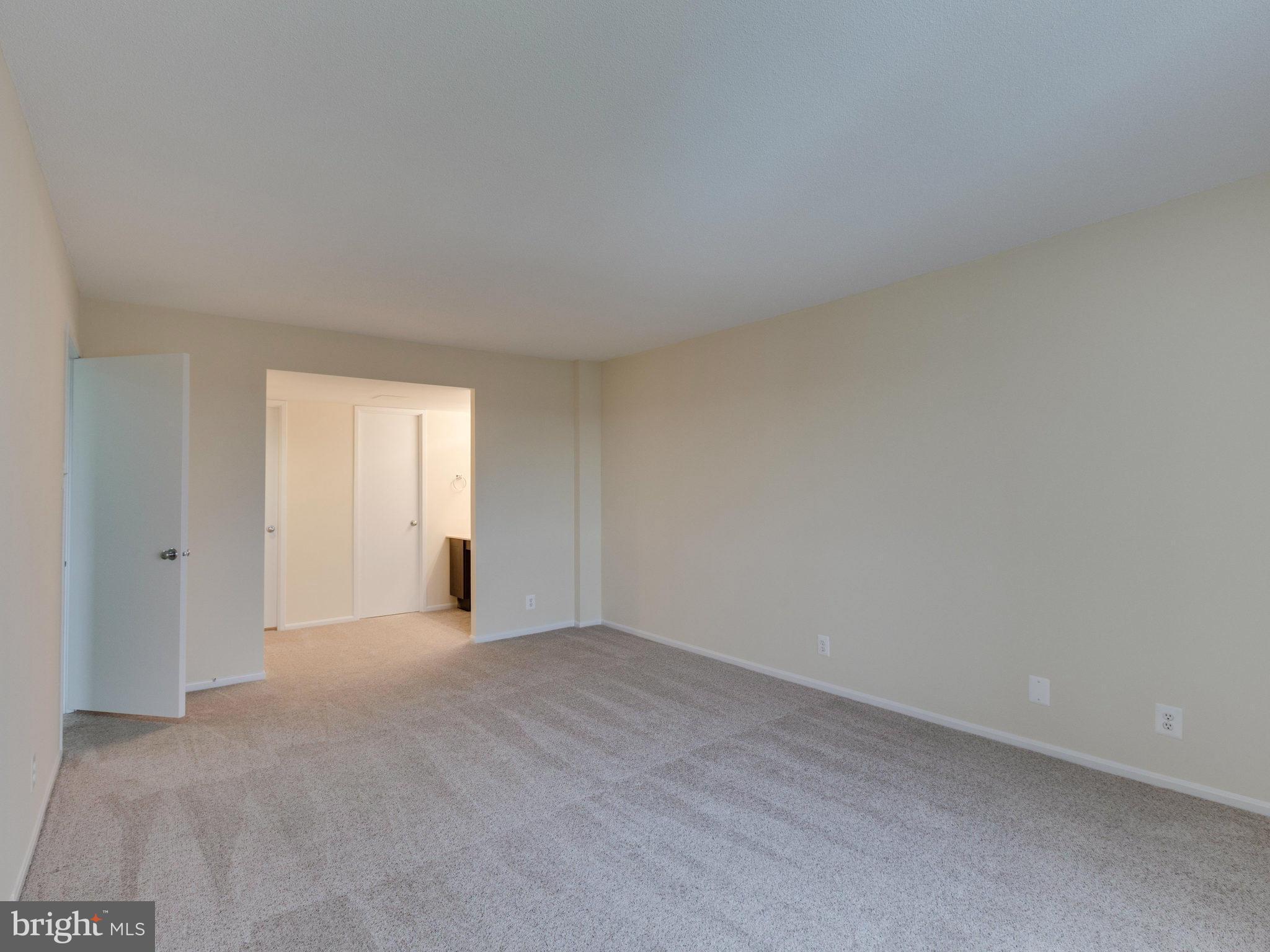 WATERGATE AT LANDMARK - Residential Lease