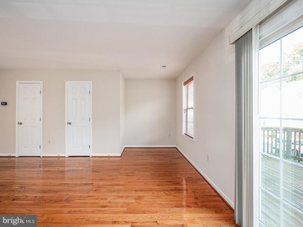 SUNNINGDALE MEADOWS - Residential