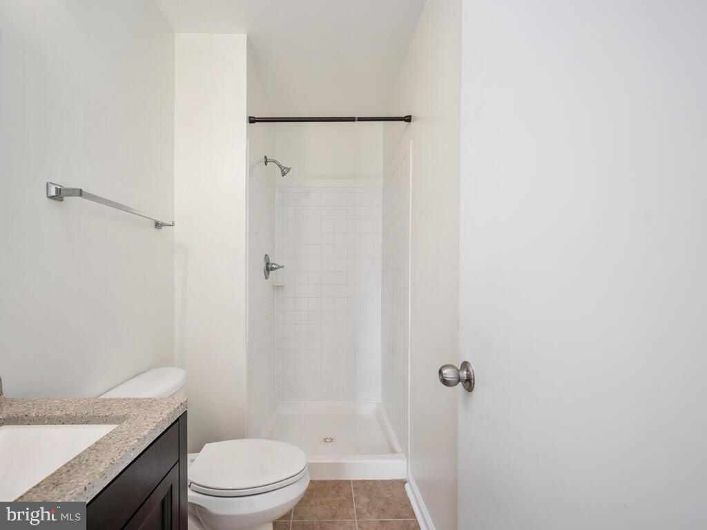 SUNNINGDALE MEADOWS - Residential