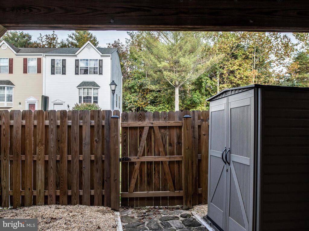 SUNNINGDALE MEADOWS - Residential