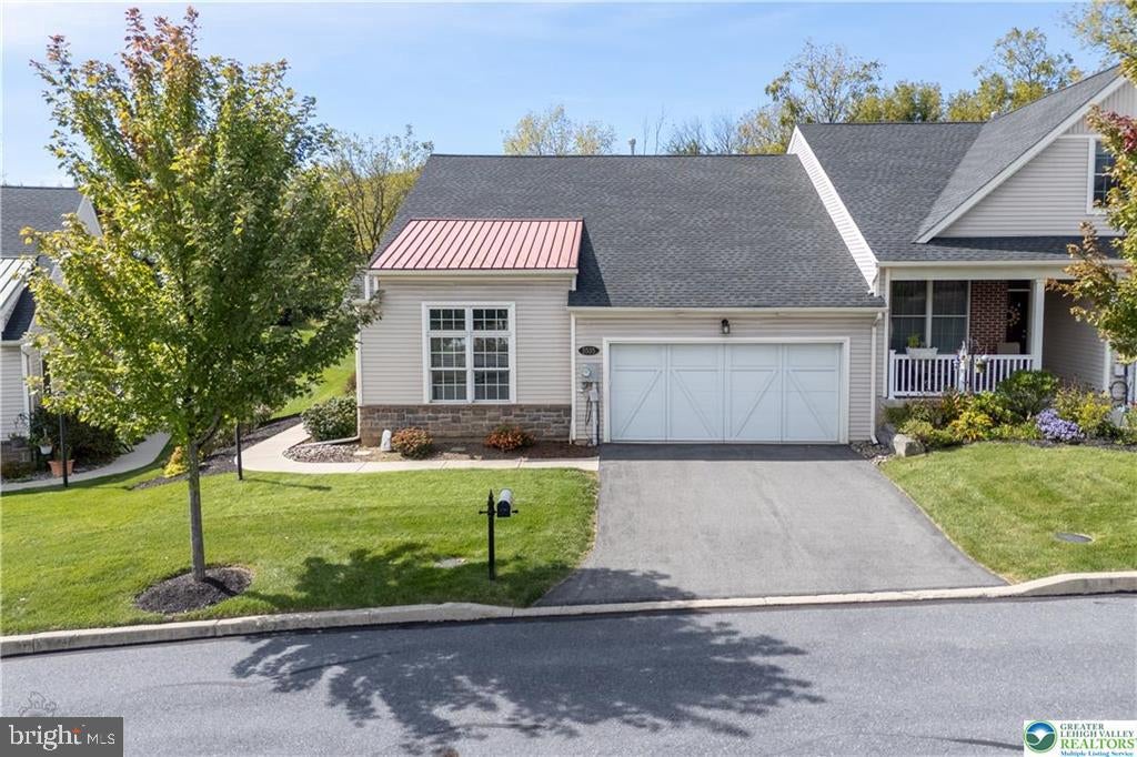 5535 BAYBERRY LANE