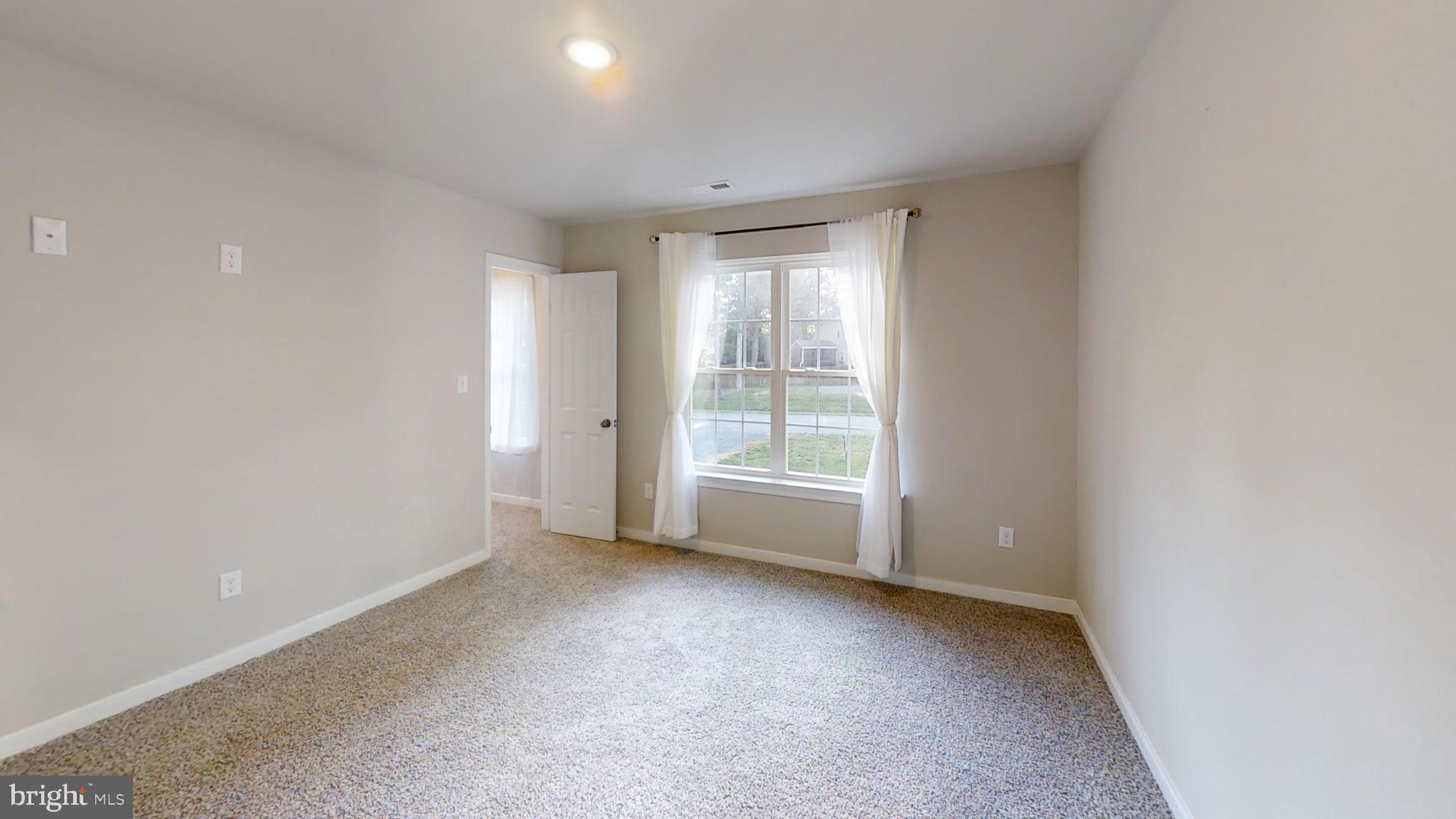 LAKE MONTICELLO - Residential Lease