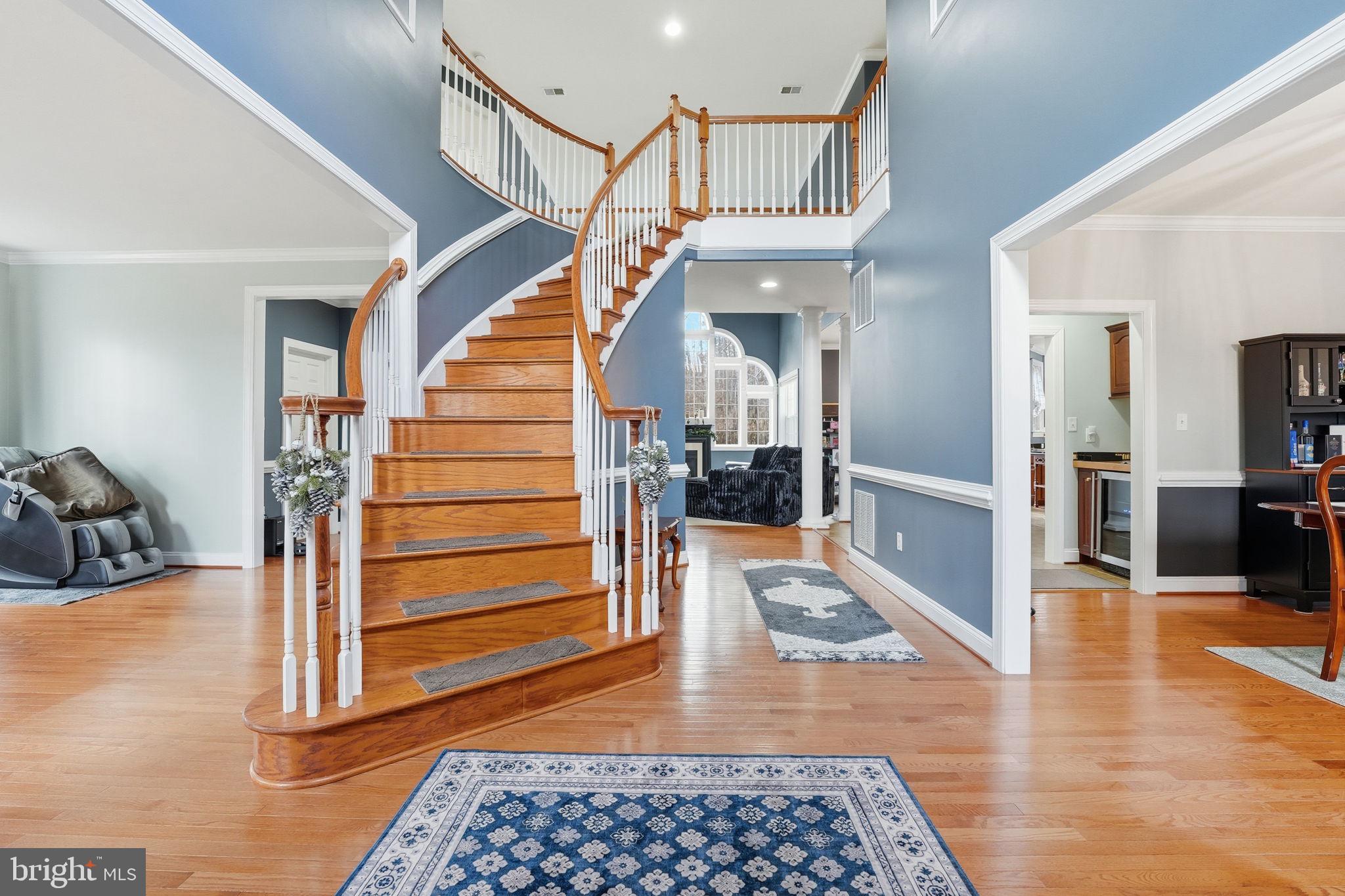 TAVERN GATE - Residential