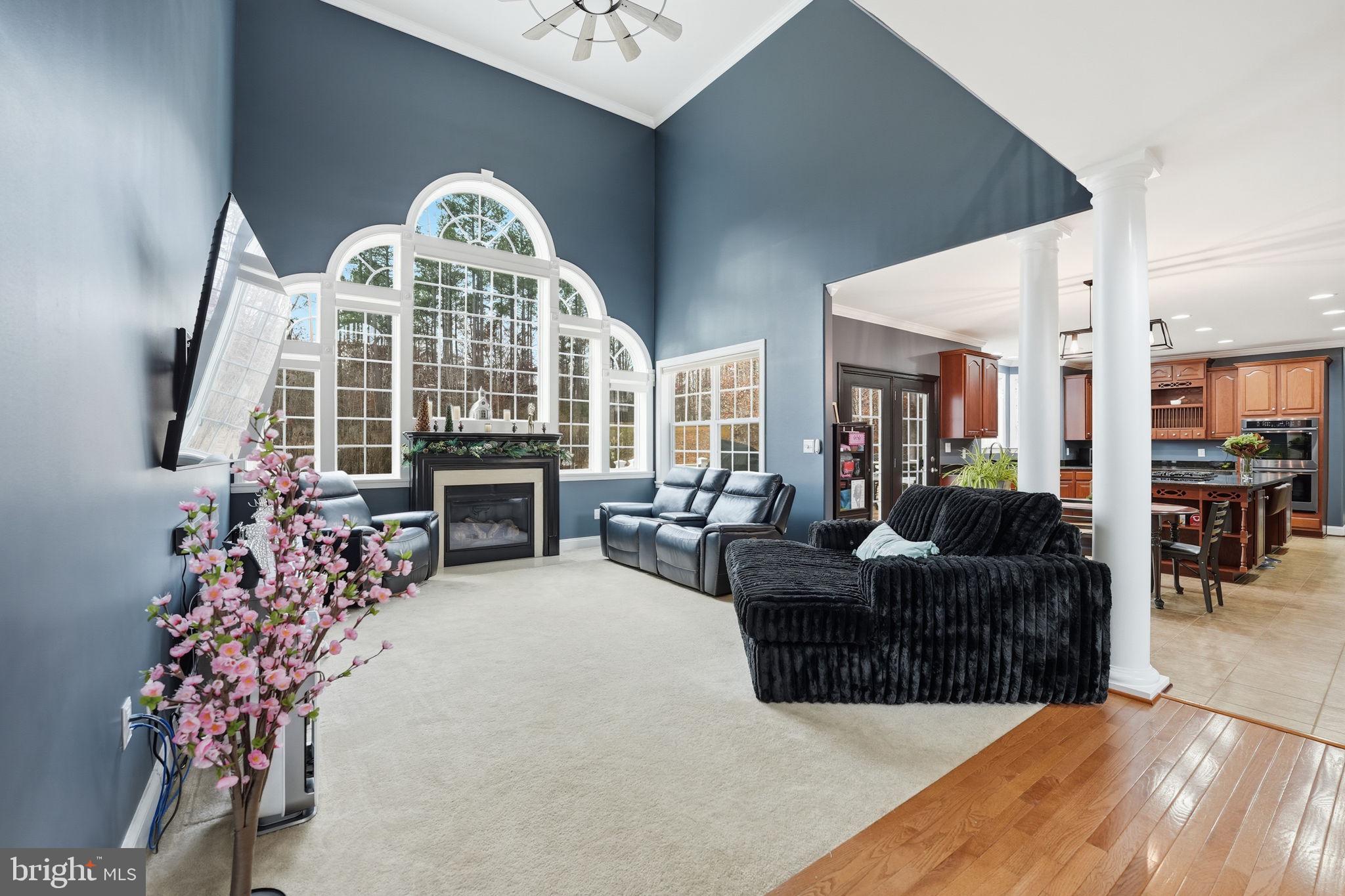 TAVERN GATE - Residential