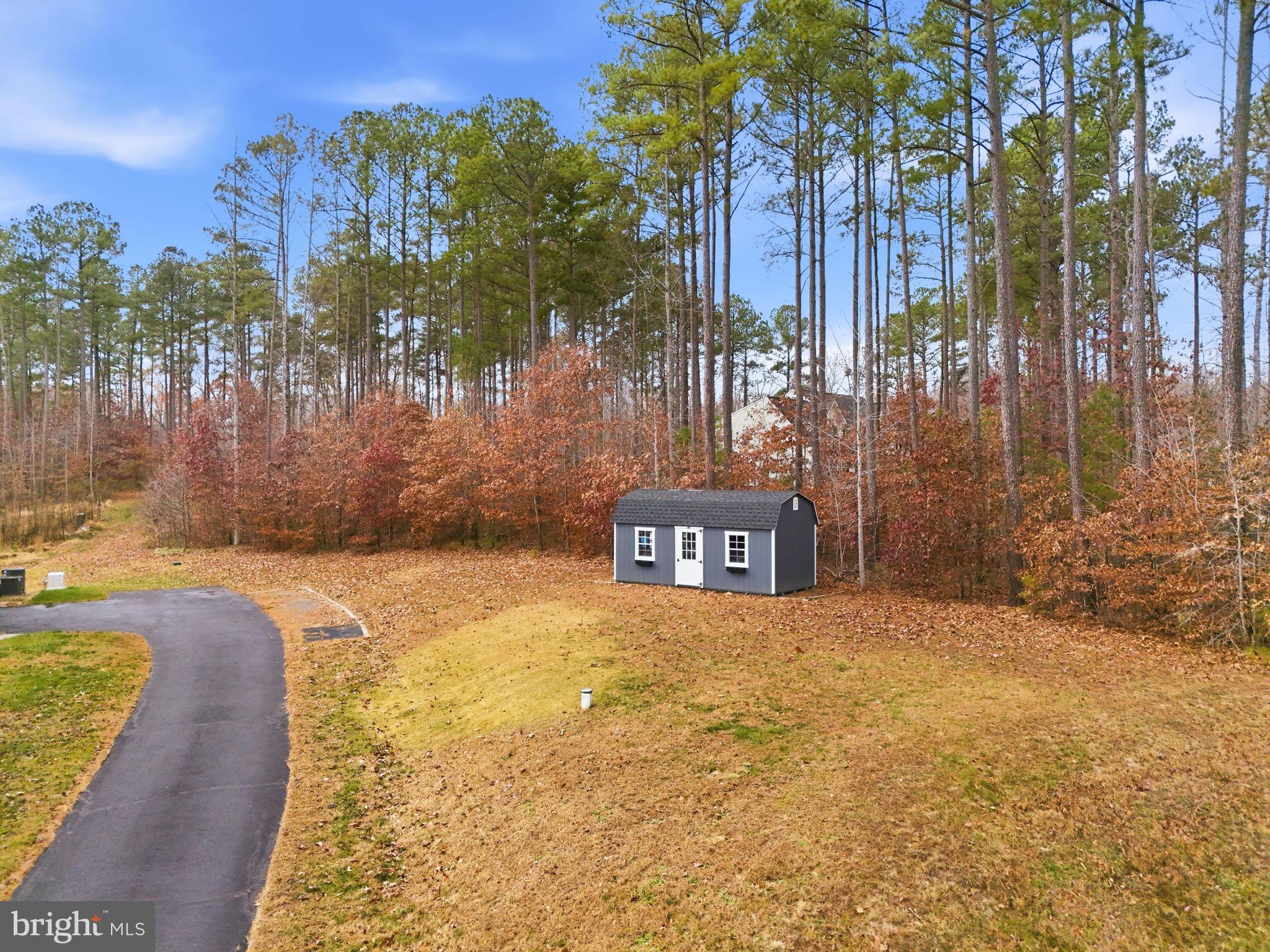 TAVERN GATE - Residential