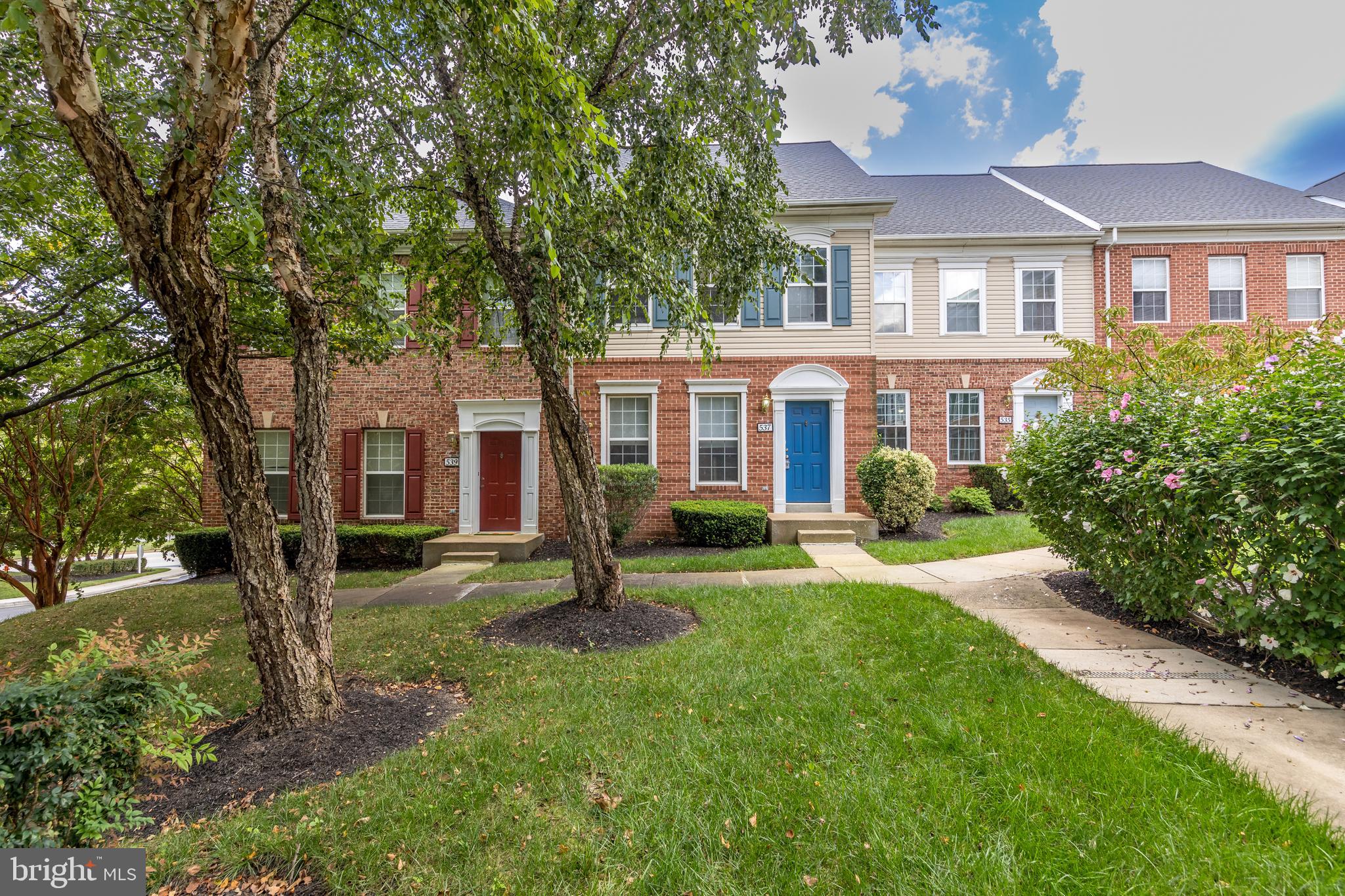 537 ENSEMBLE COURT 537