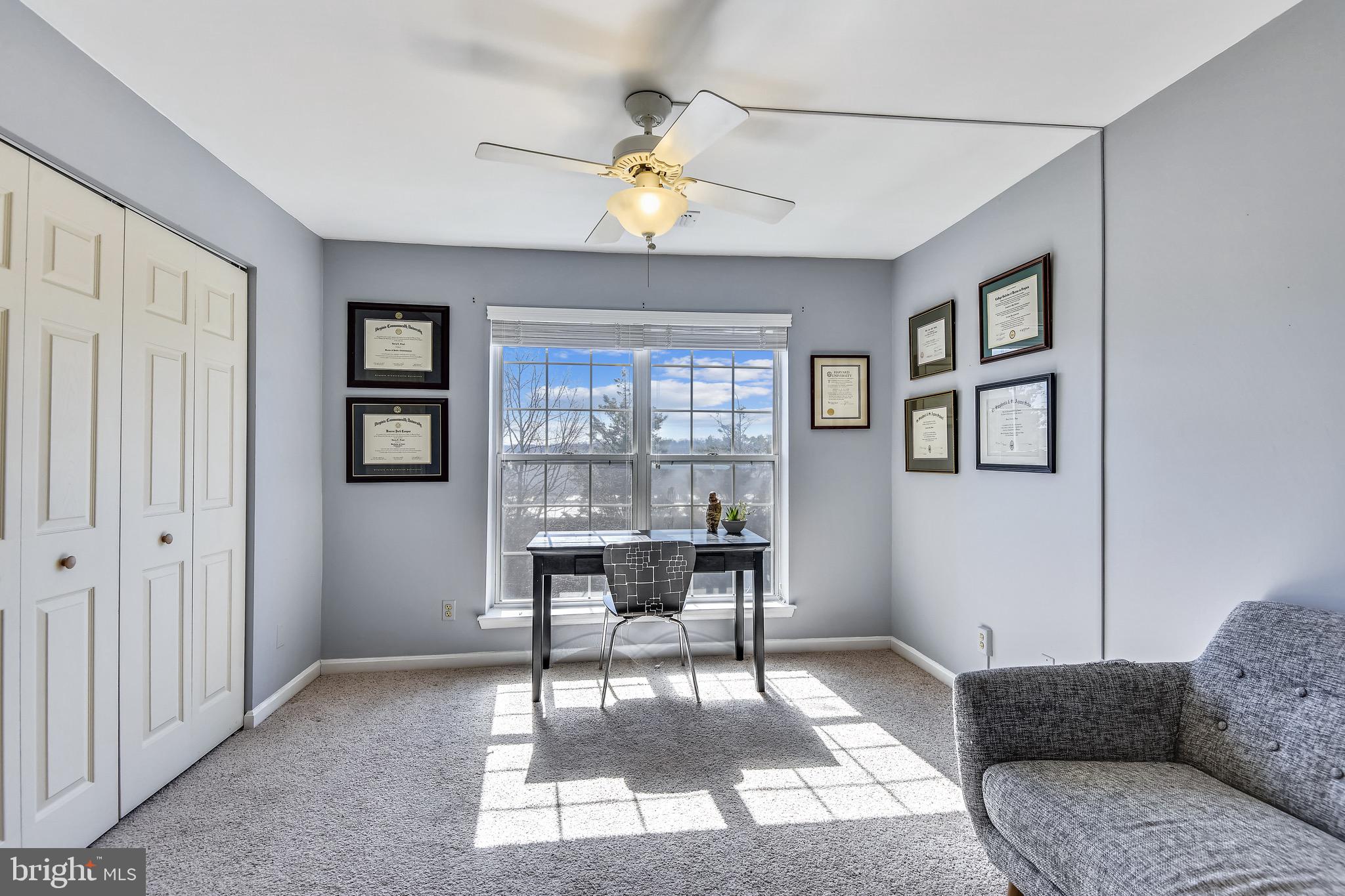 QUAKER HILL - Residential