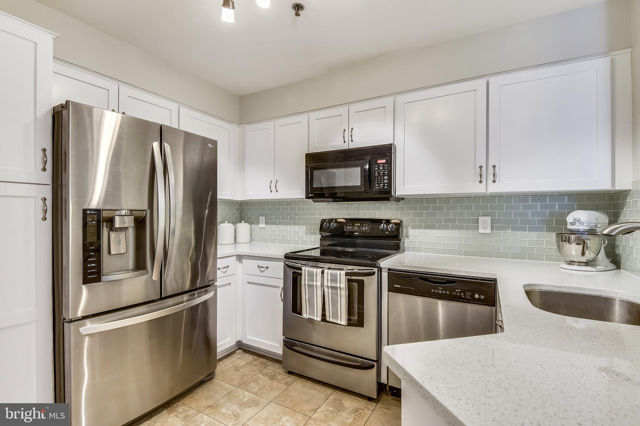 QUAKER HILL - Residential