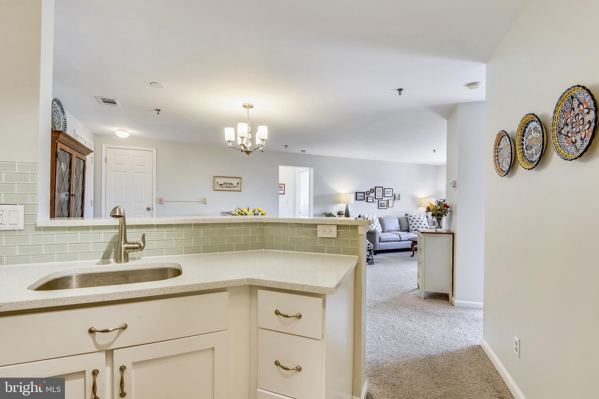 QUAKER HILL - Residential