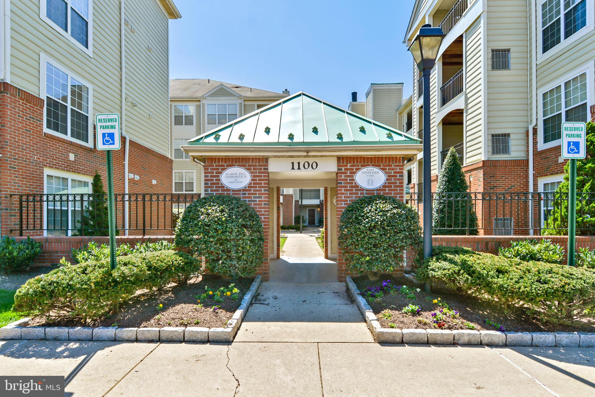 QUAKER HILL - Residential