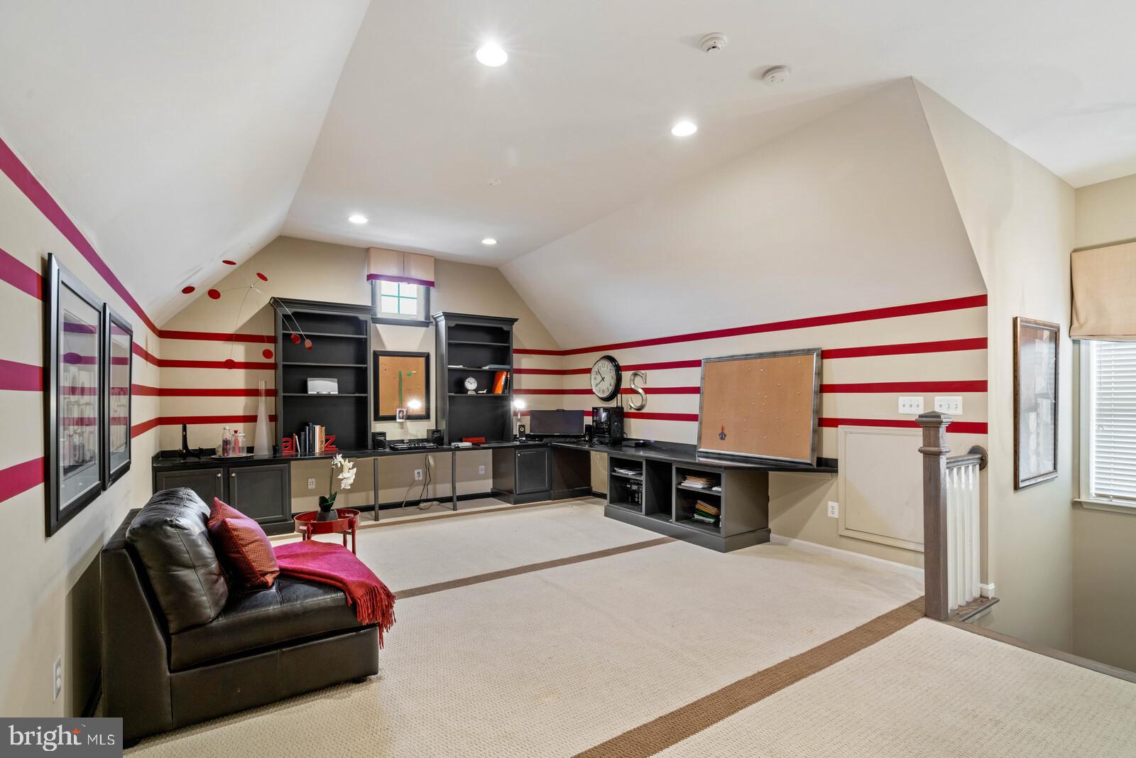 STONE RIDGE SOUTH - Residential