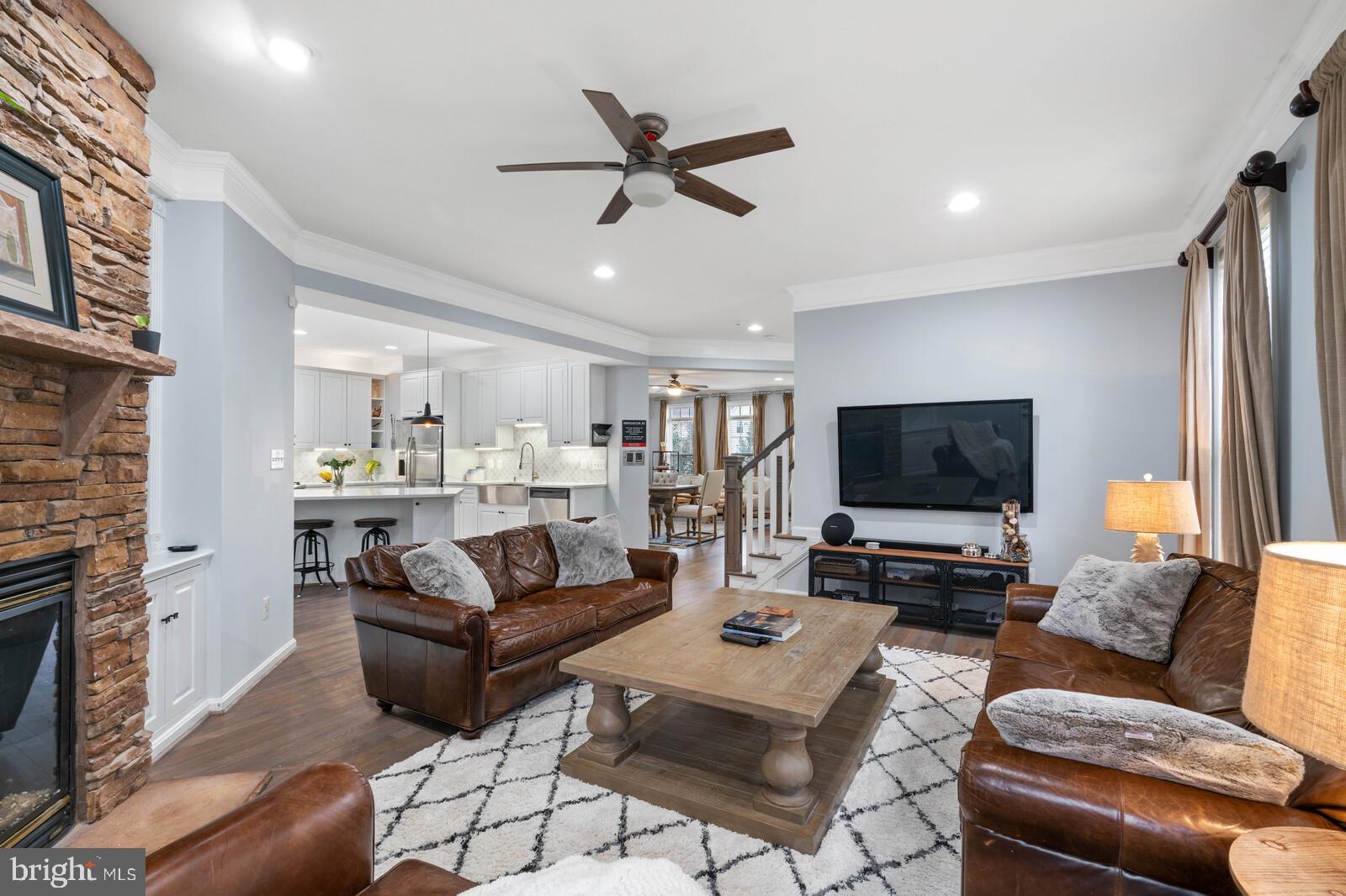 STONE RIDGE SOUTH - Residential