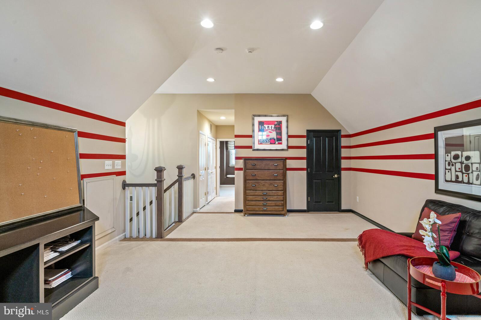 STONE RIDGE SOUTH - Residential