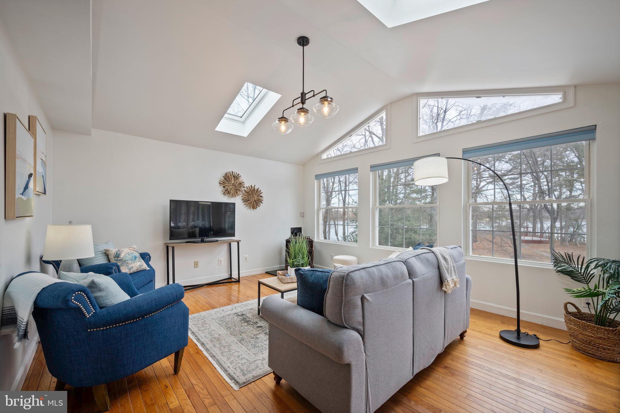 POINT PLEASANT - Residential