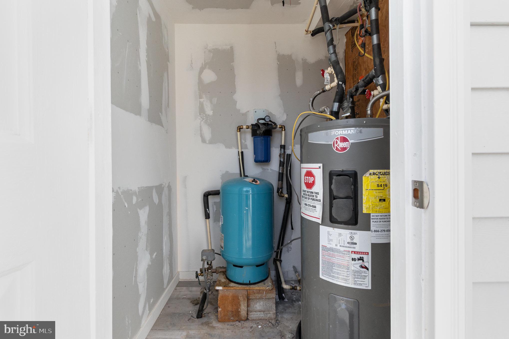 CHESAPEAKE CITY - Residential