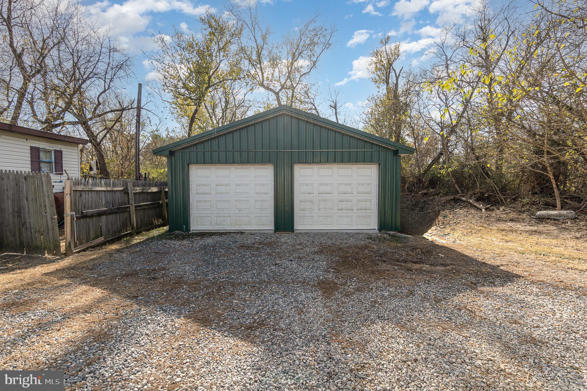 CHESAPEAKE CITY - Residential