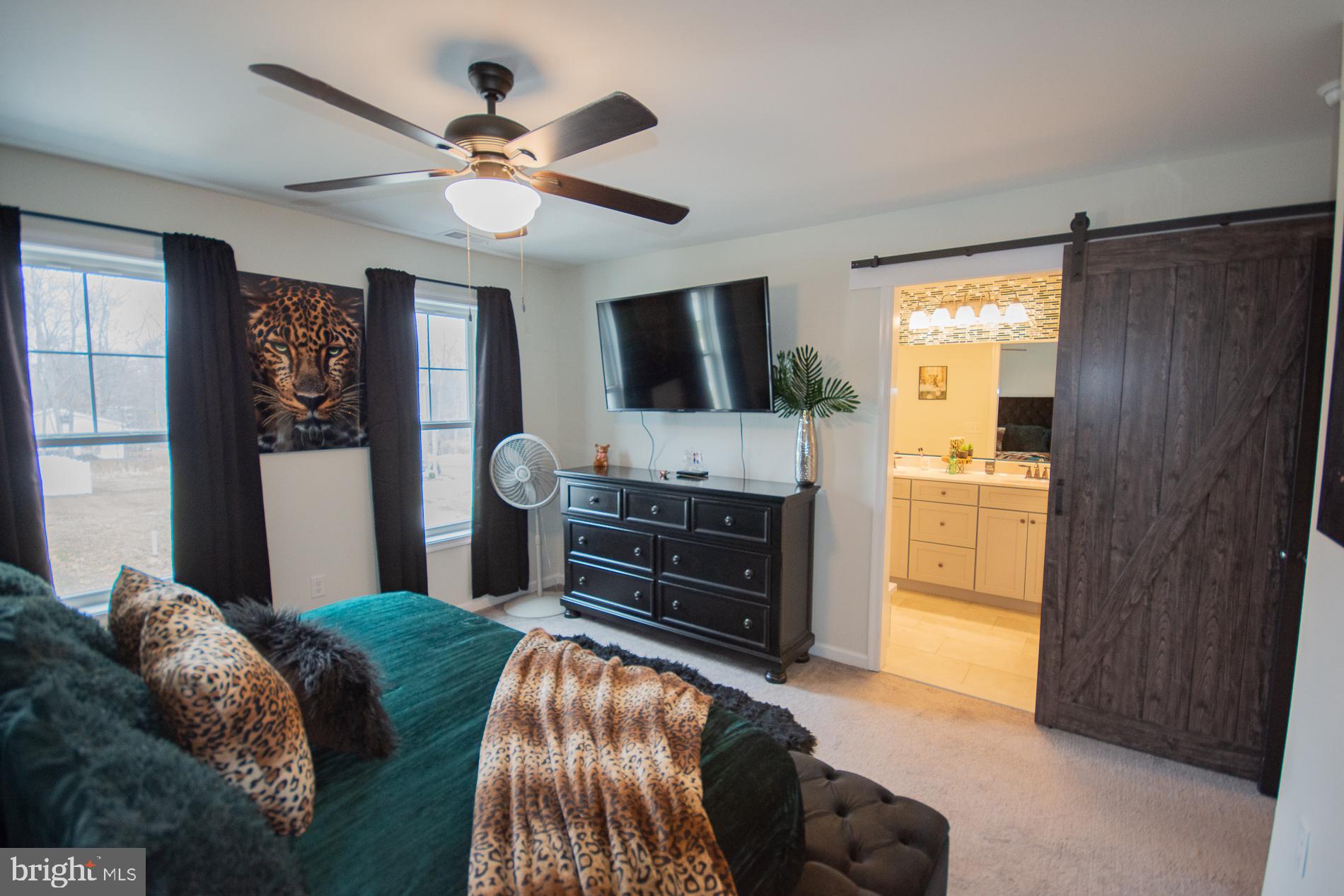 MIDDLE CREEK VISTAS - Residential