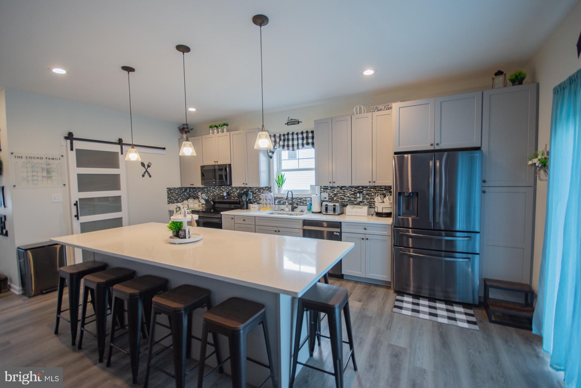 MIDDLE CREEK VISTAS - Residential