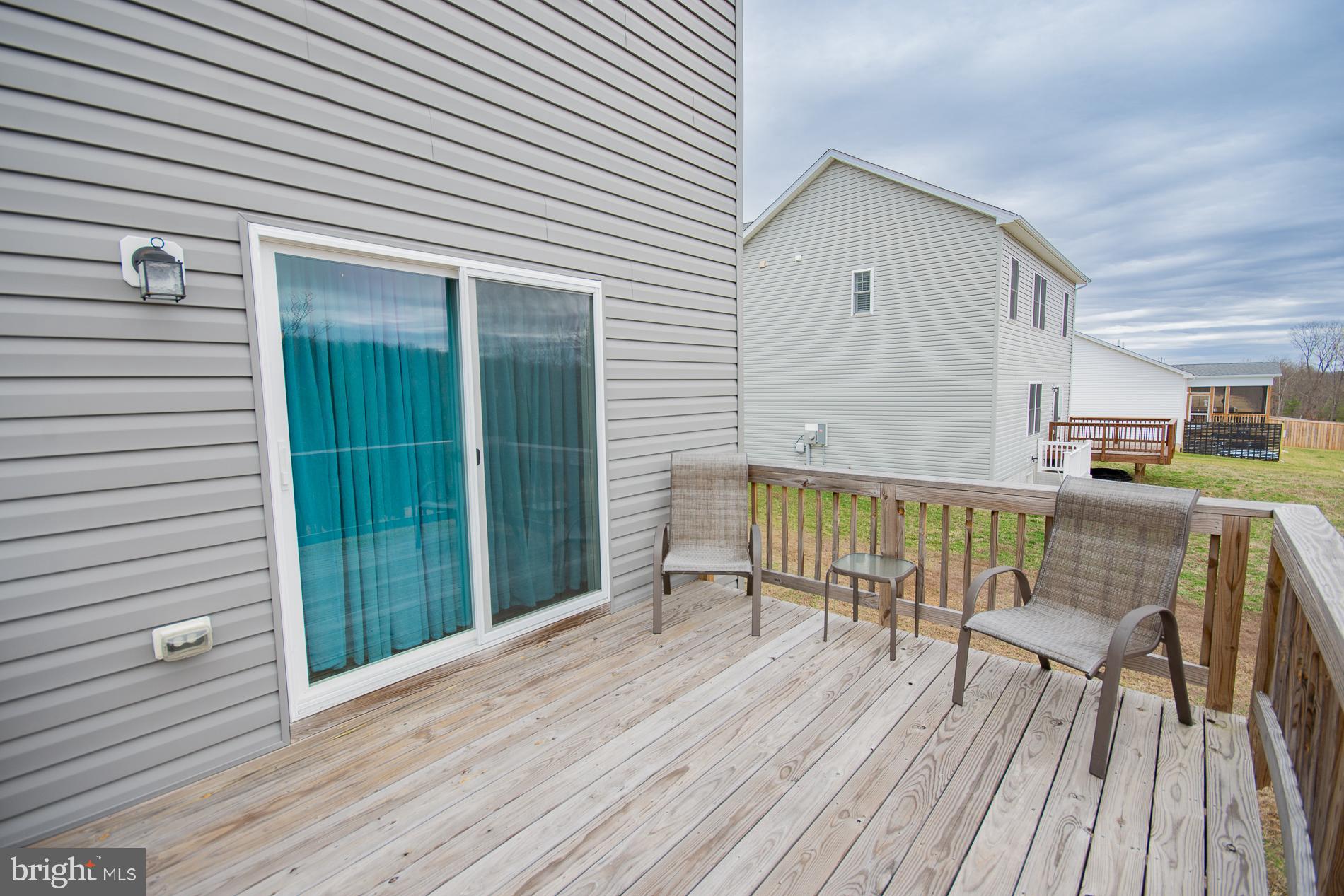 MIDDLE CREEK VISTAS - Residential