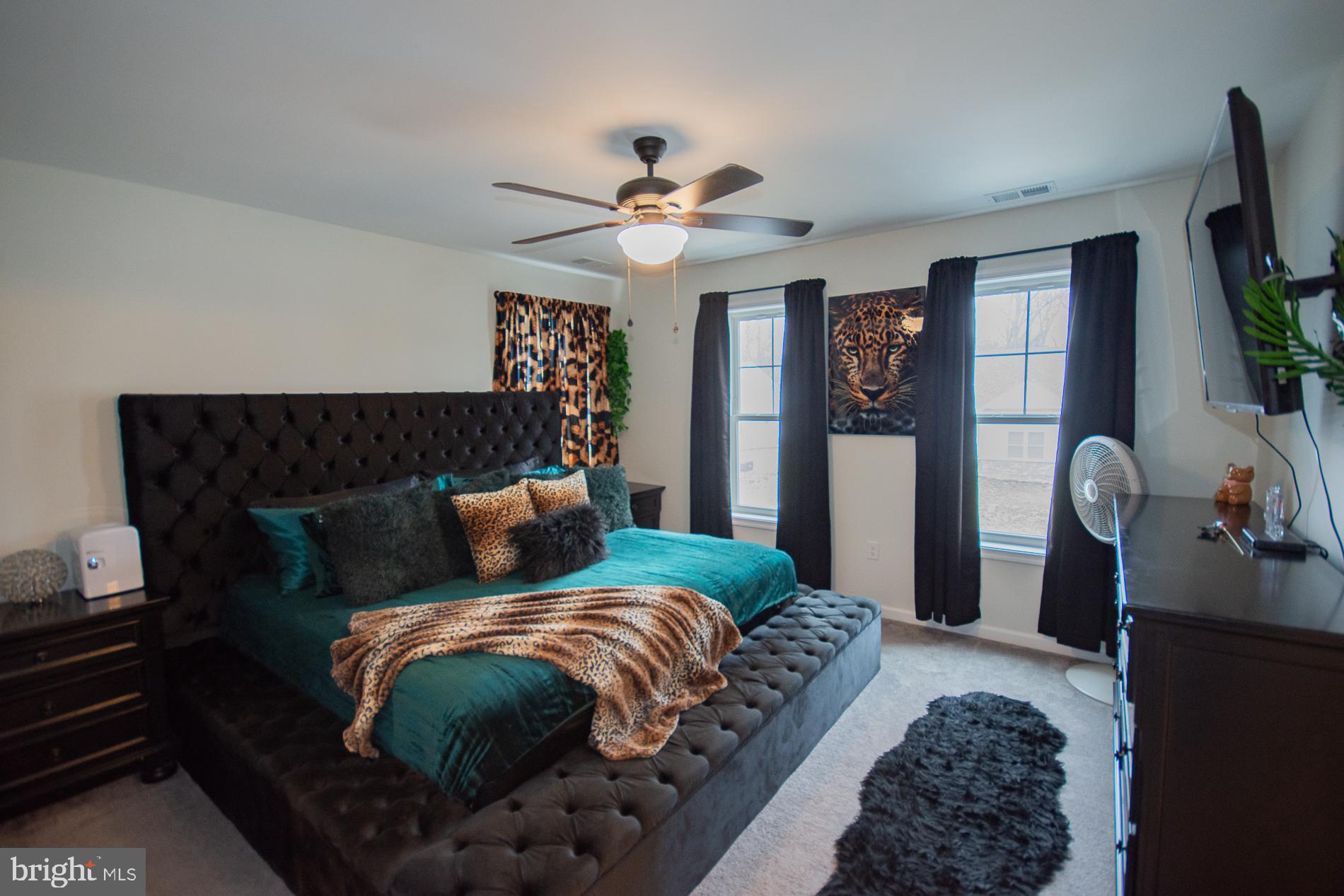 MIDDLE CREEK VISTAS - Residential