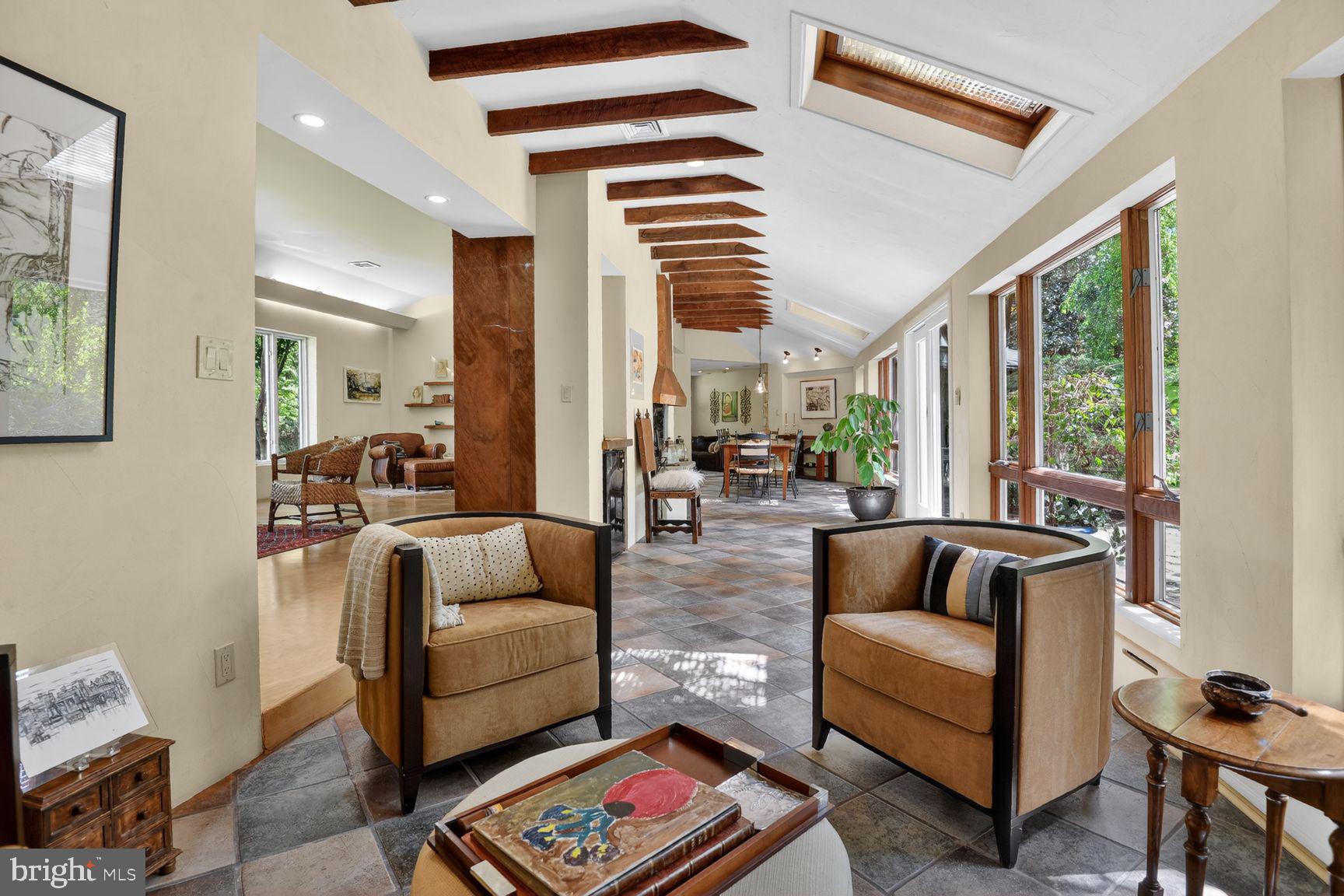 MALBROOK - Residential
