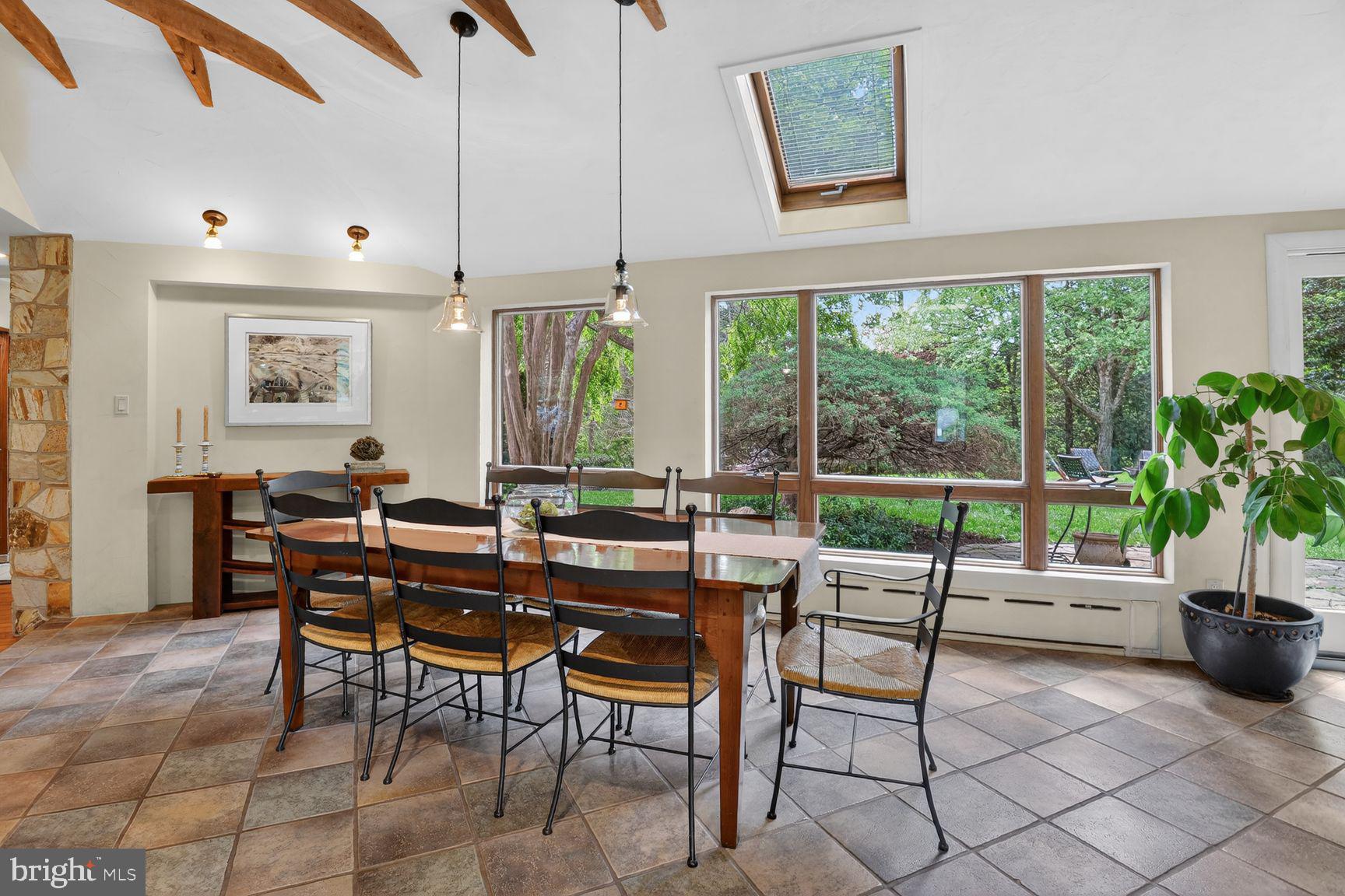 MALBROOK - Residential