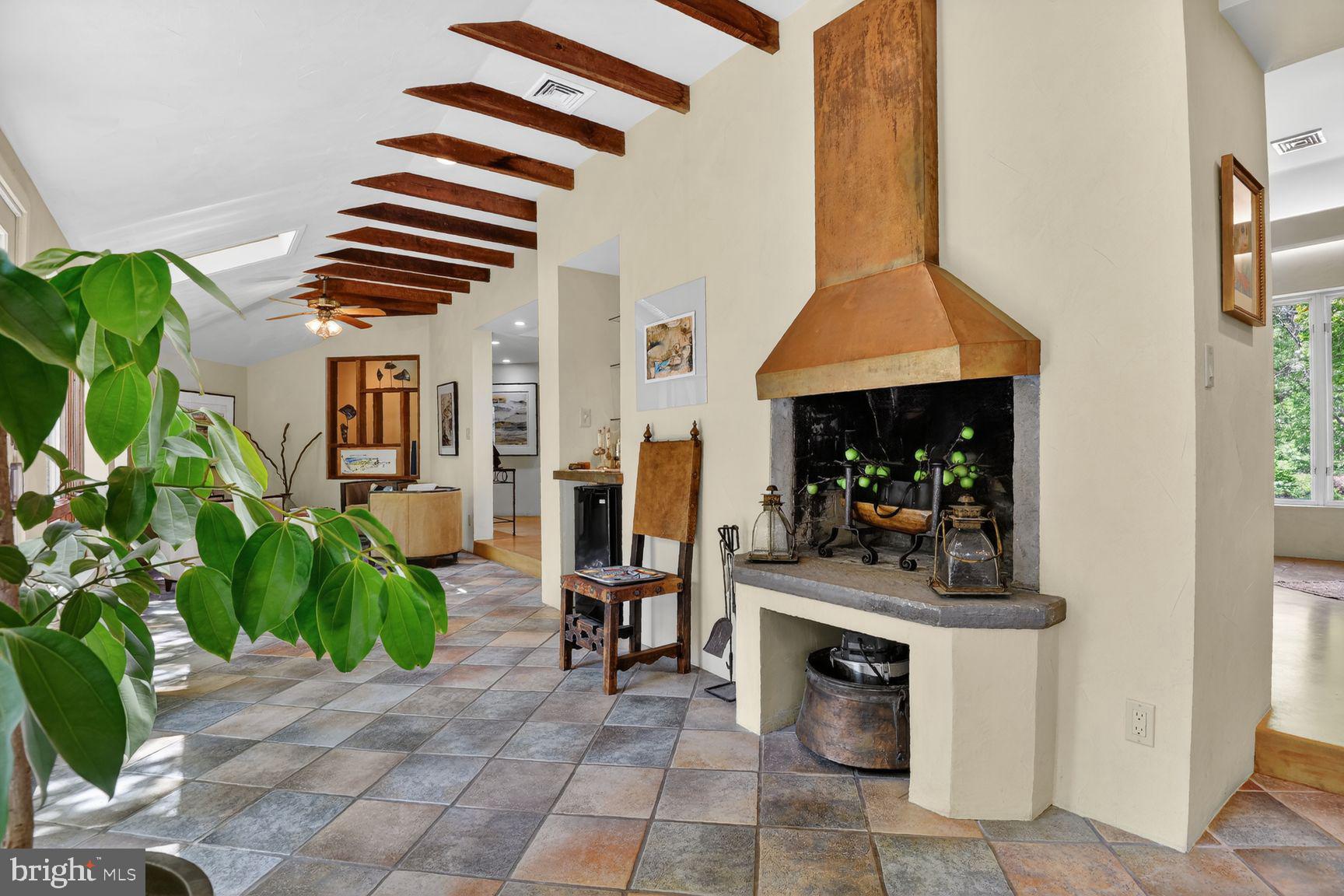 MALBROOK - Residential