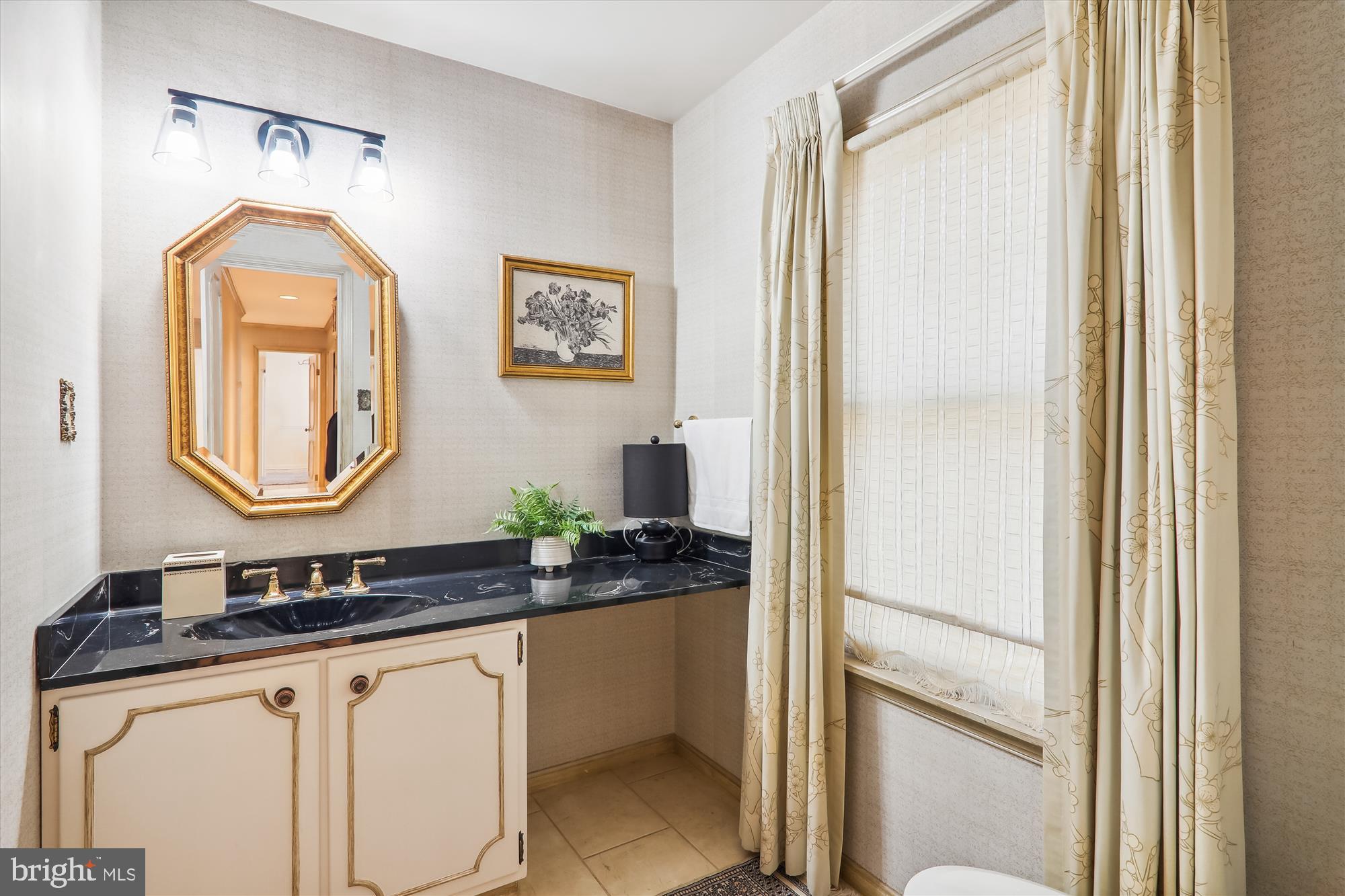 LAYHILL VILLAGE - Residential