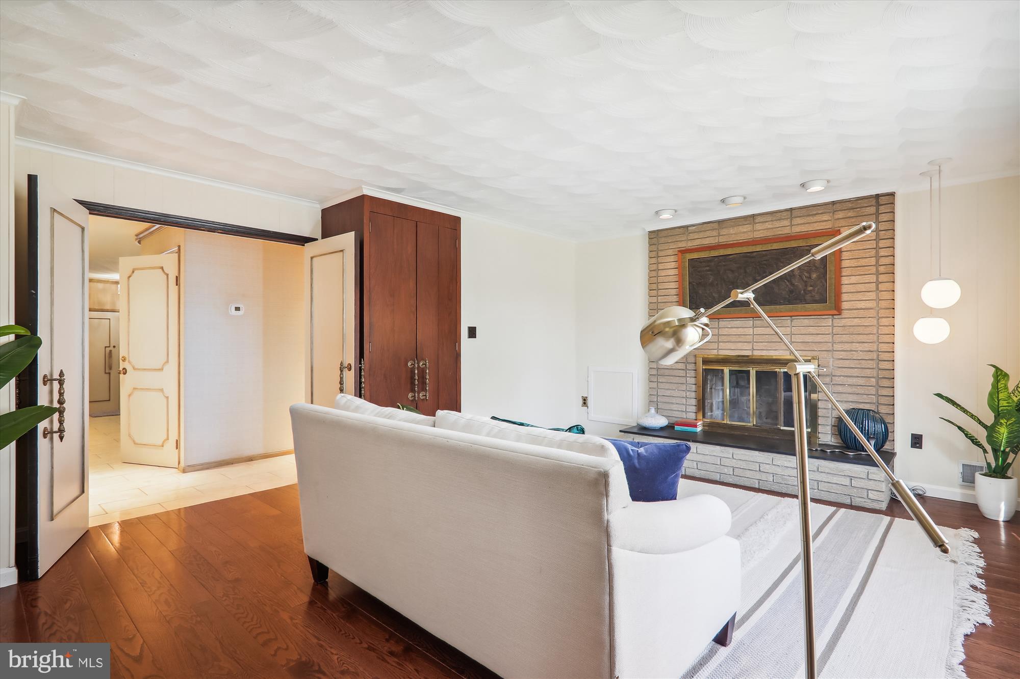 LAYHILL VILLAGE - Residential