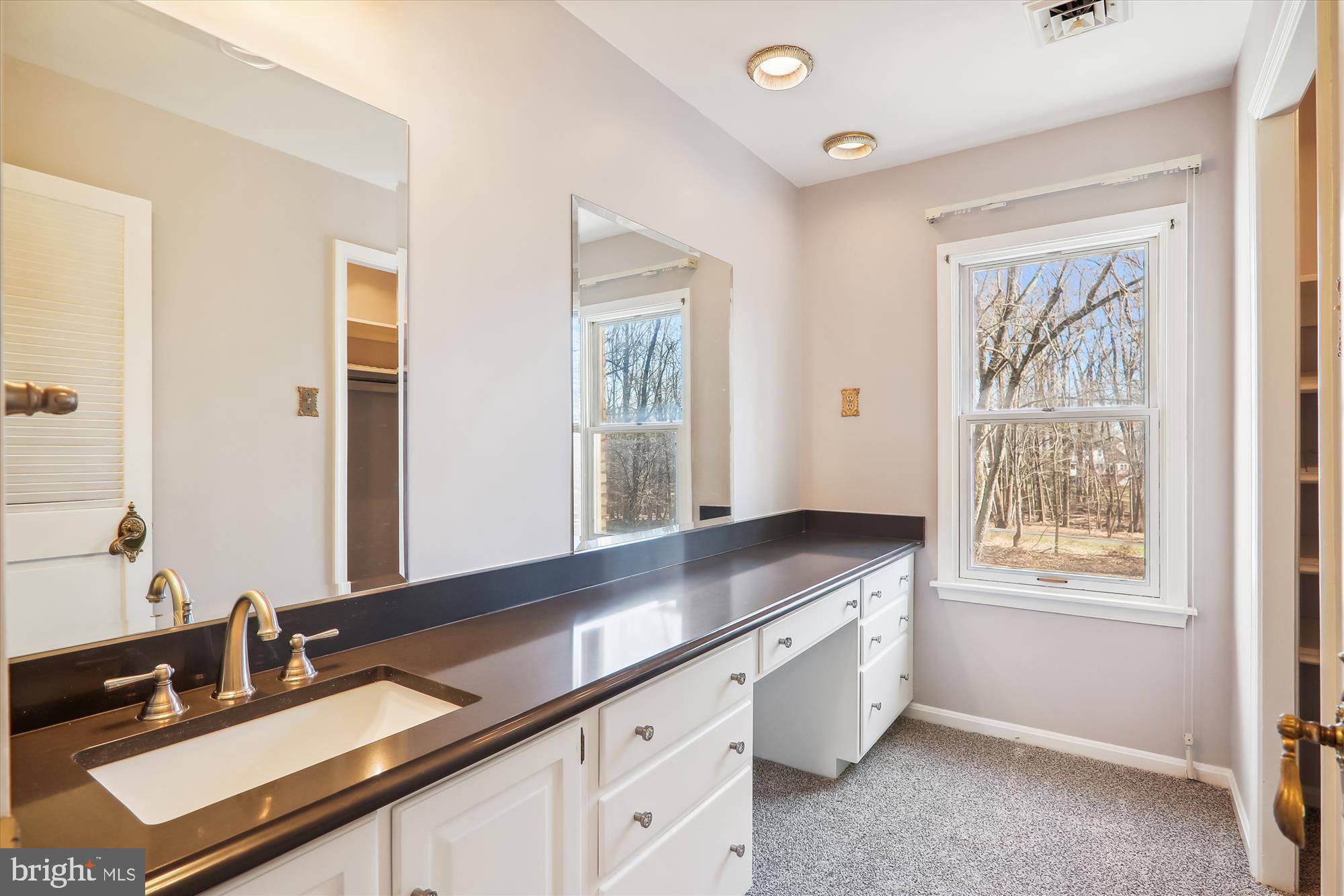 LAYHILL VILLAGE - Residential