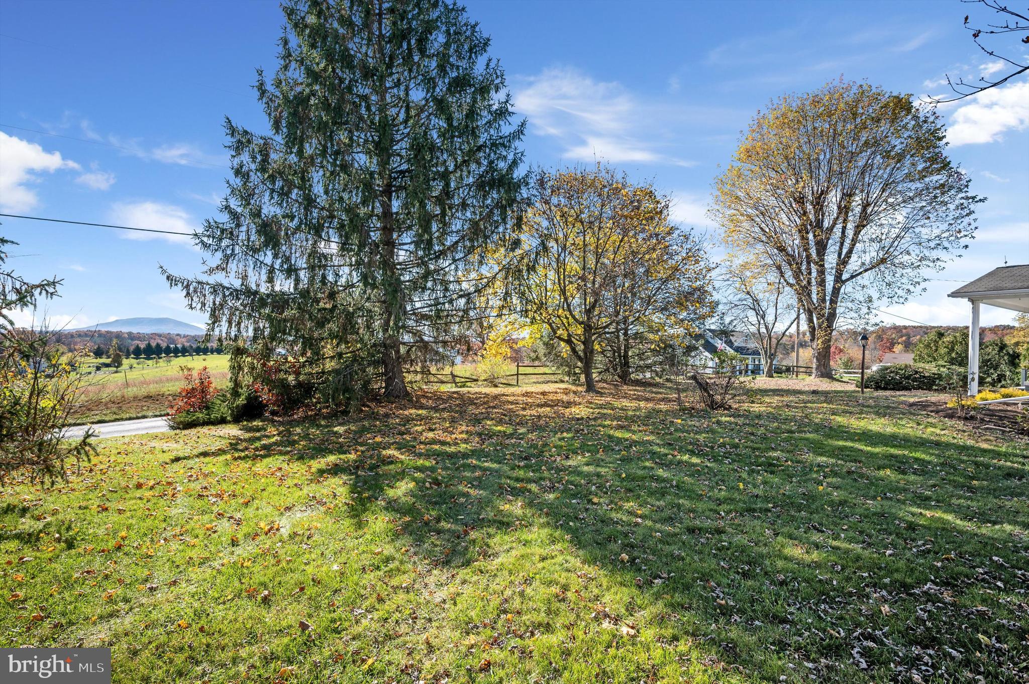 HOY ROAD LOTS - Residential