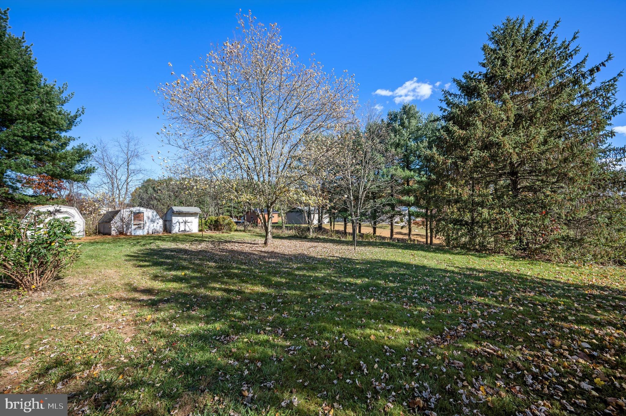 HOY ROAD LOTS - Residential