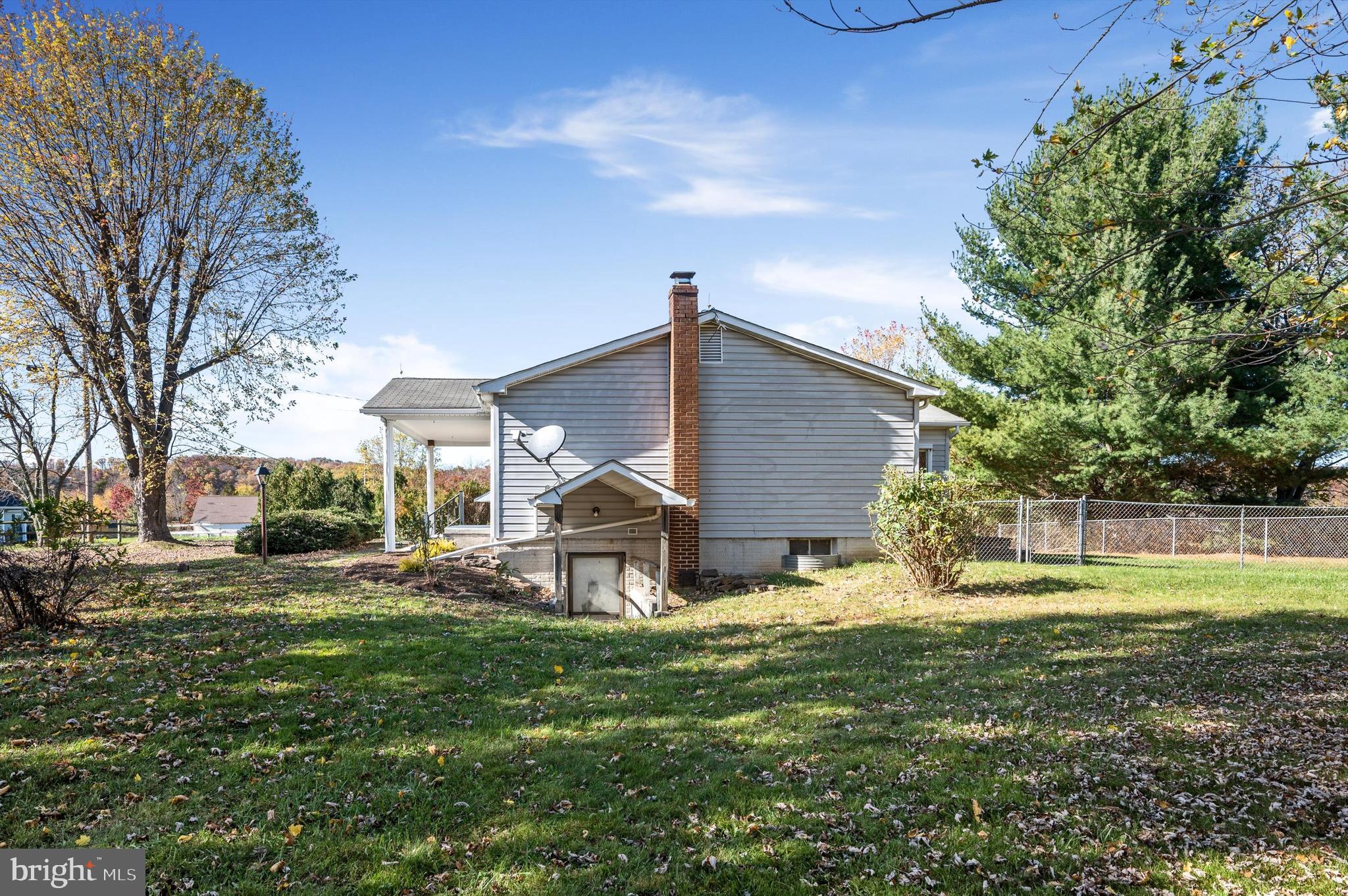 HOY ROAD LOTS - Residential