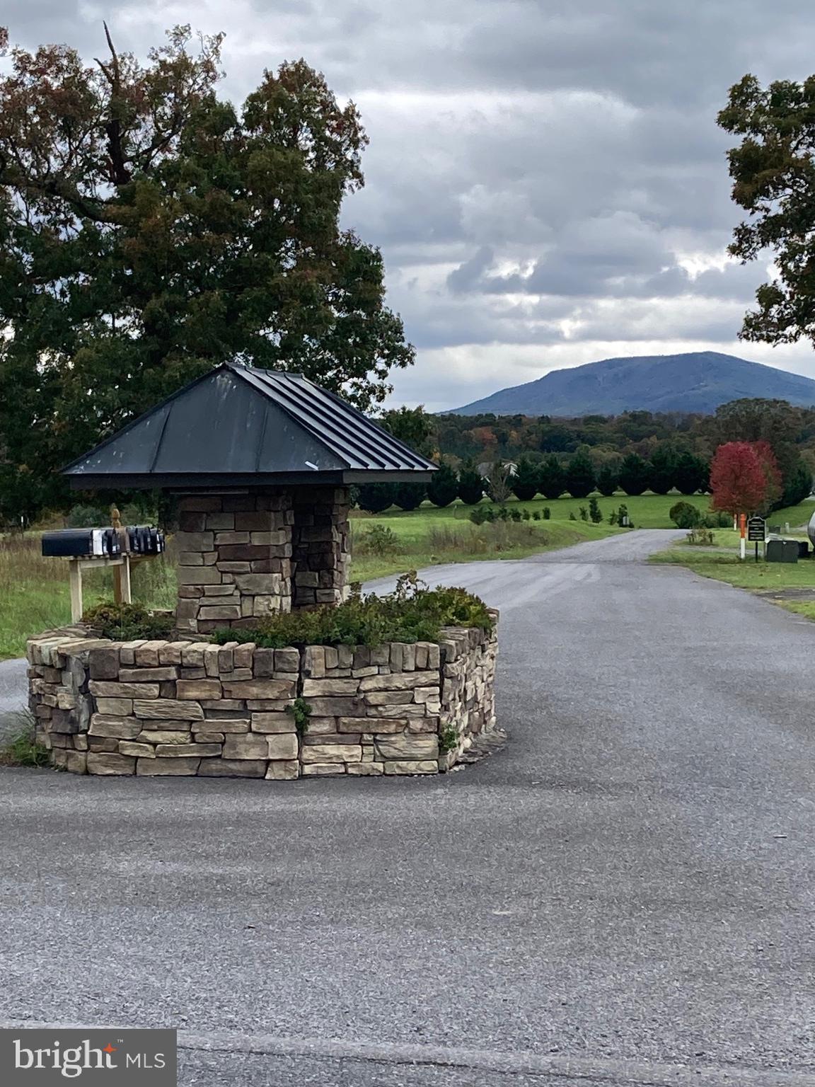 HOY ROAD LOTS - Residential