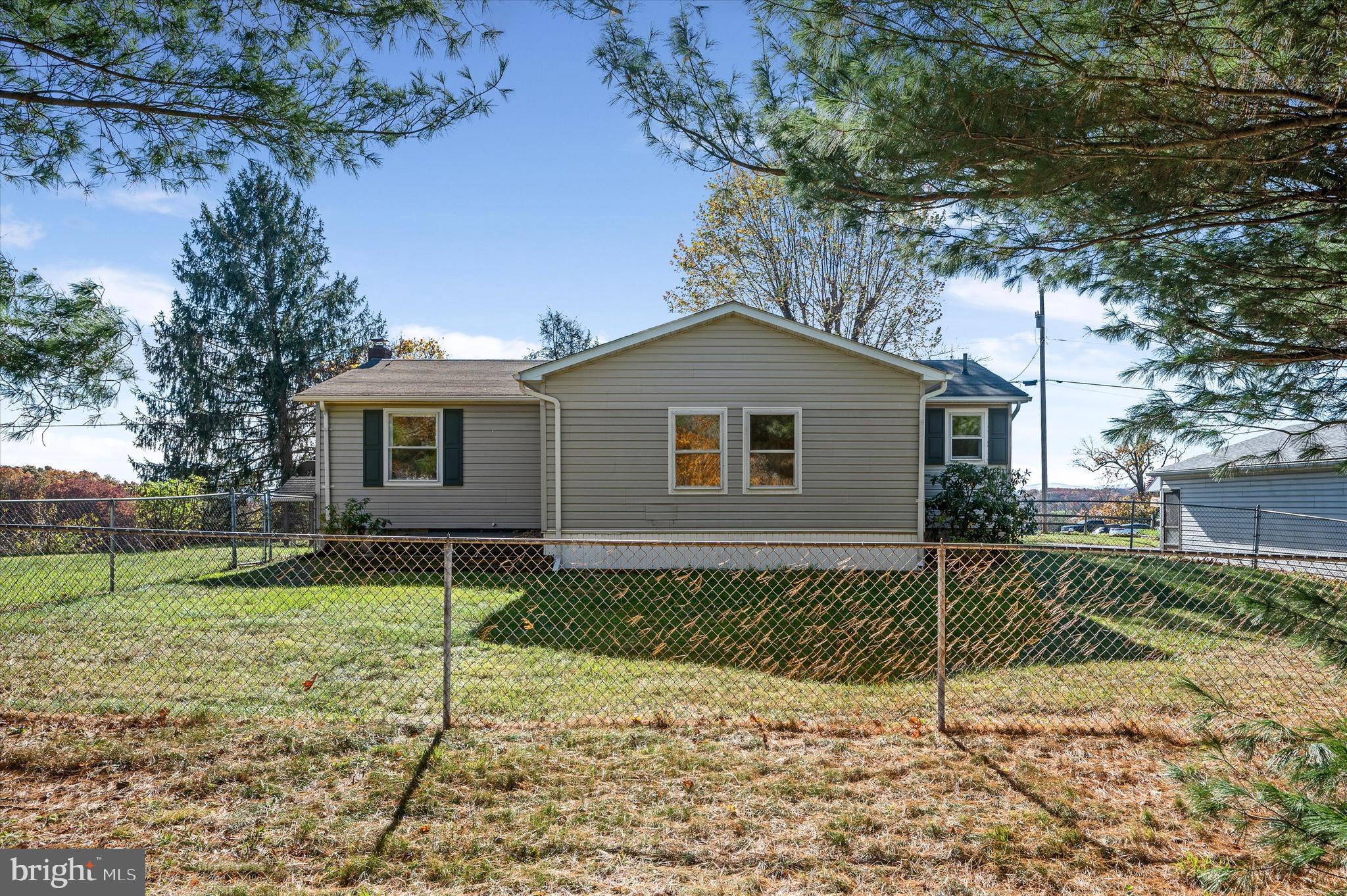 HOY ROAD LOTS - Residential