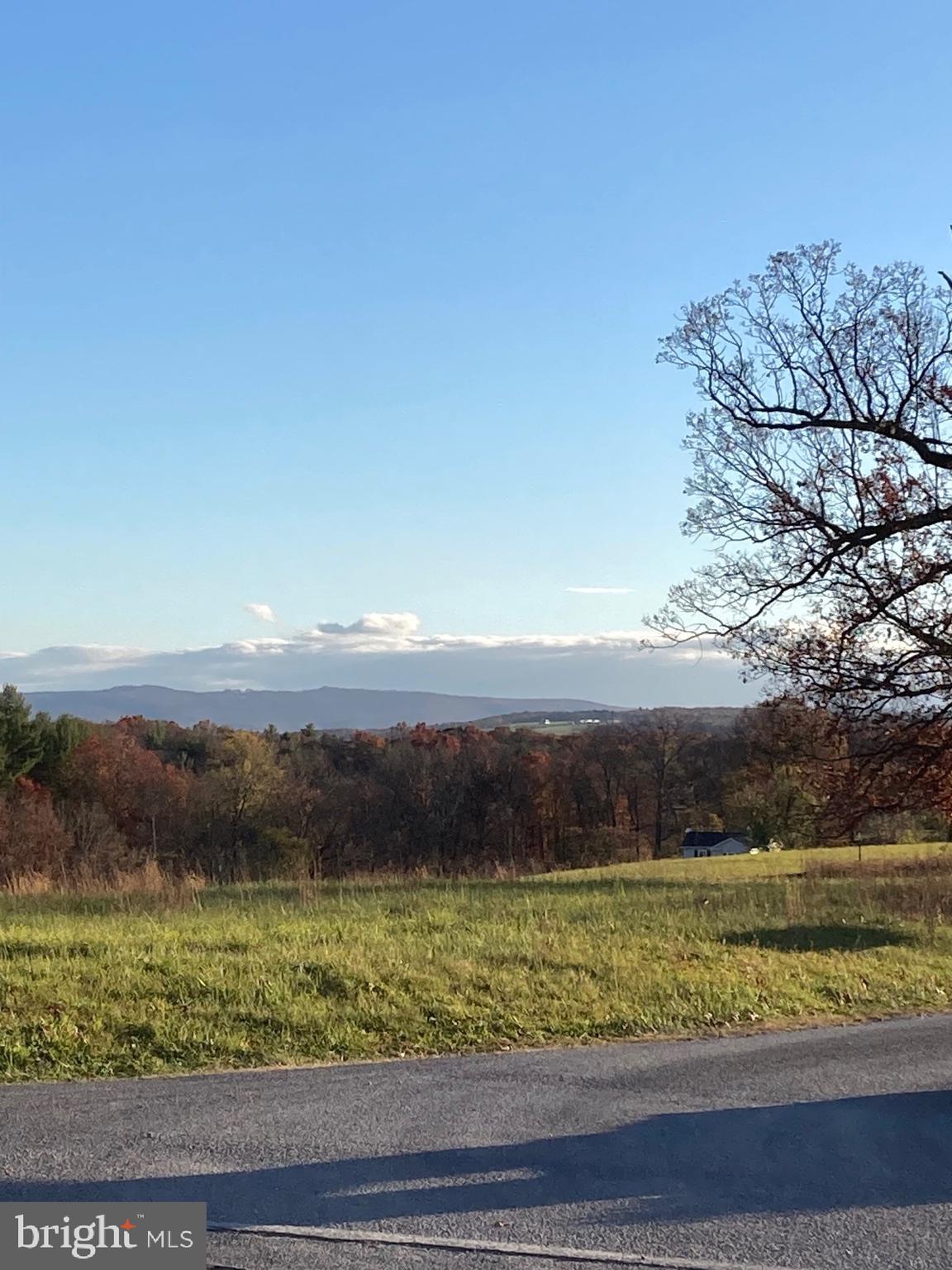 HOY ROAD LOTS - Residential