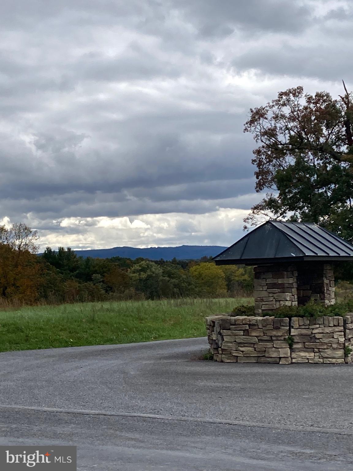 HOY ROAD LOTS - Residential