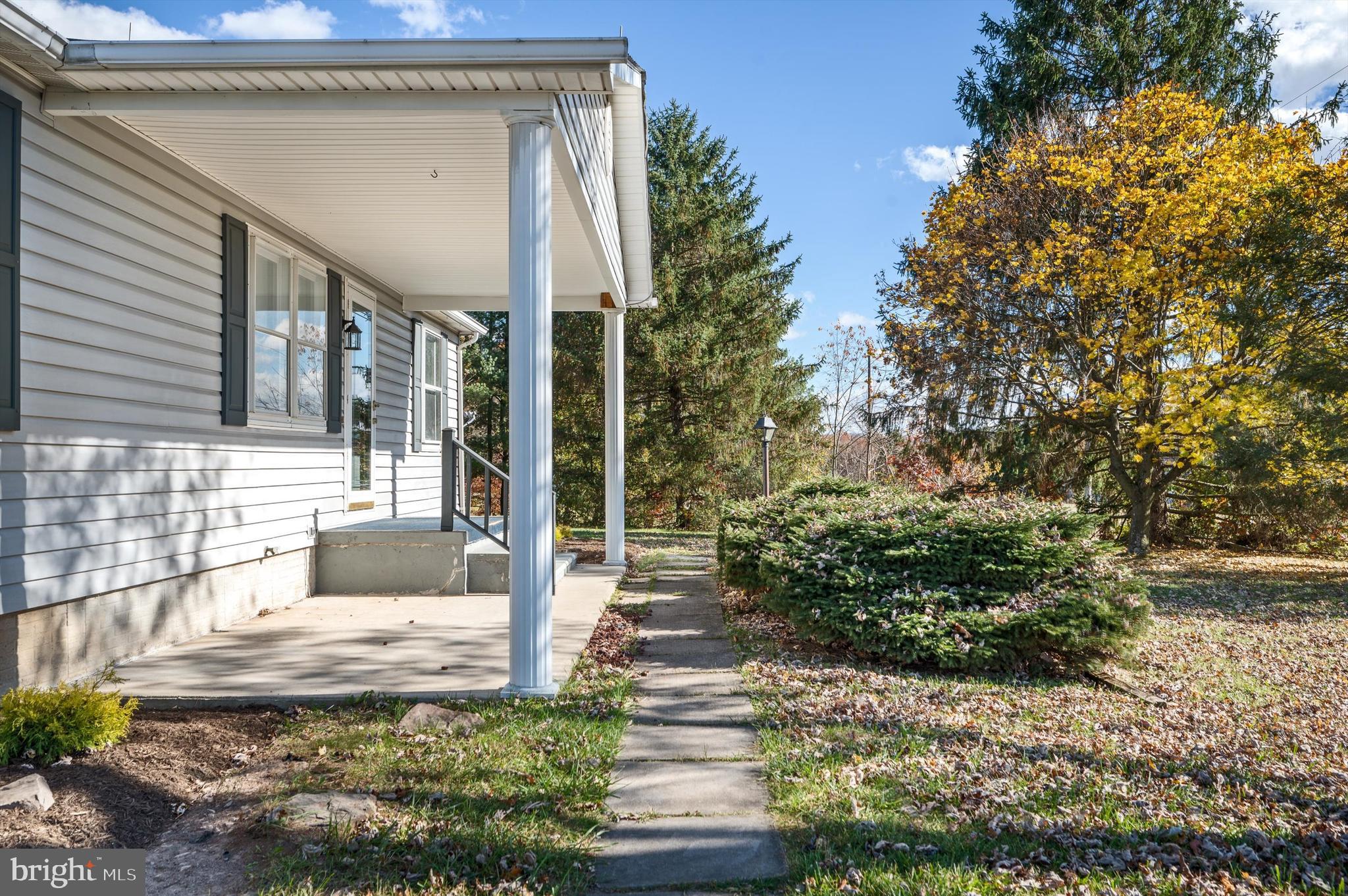 HOY ROAD LOTS - Residential