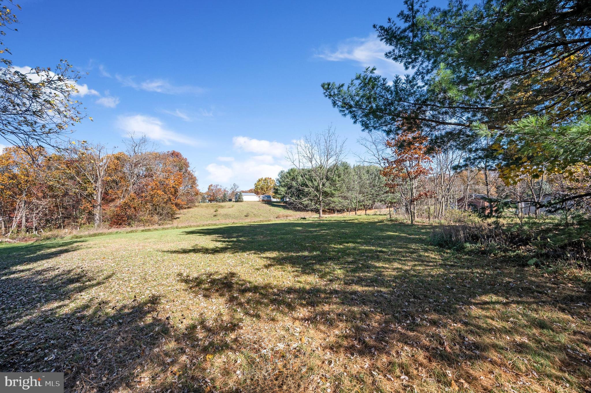 HOY ROAD LOTS - Residential