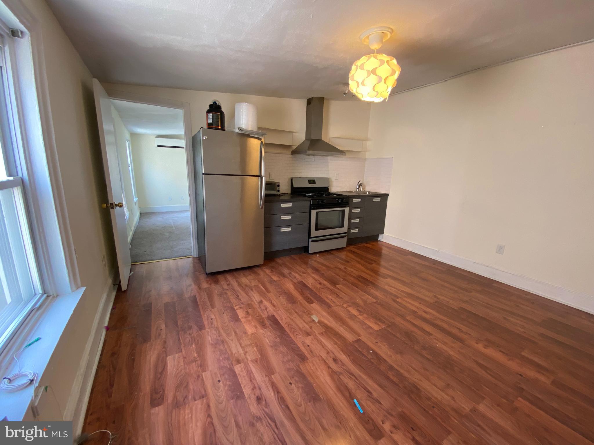 ART MUSEUM AREA - Residential Lease