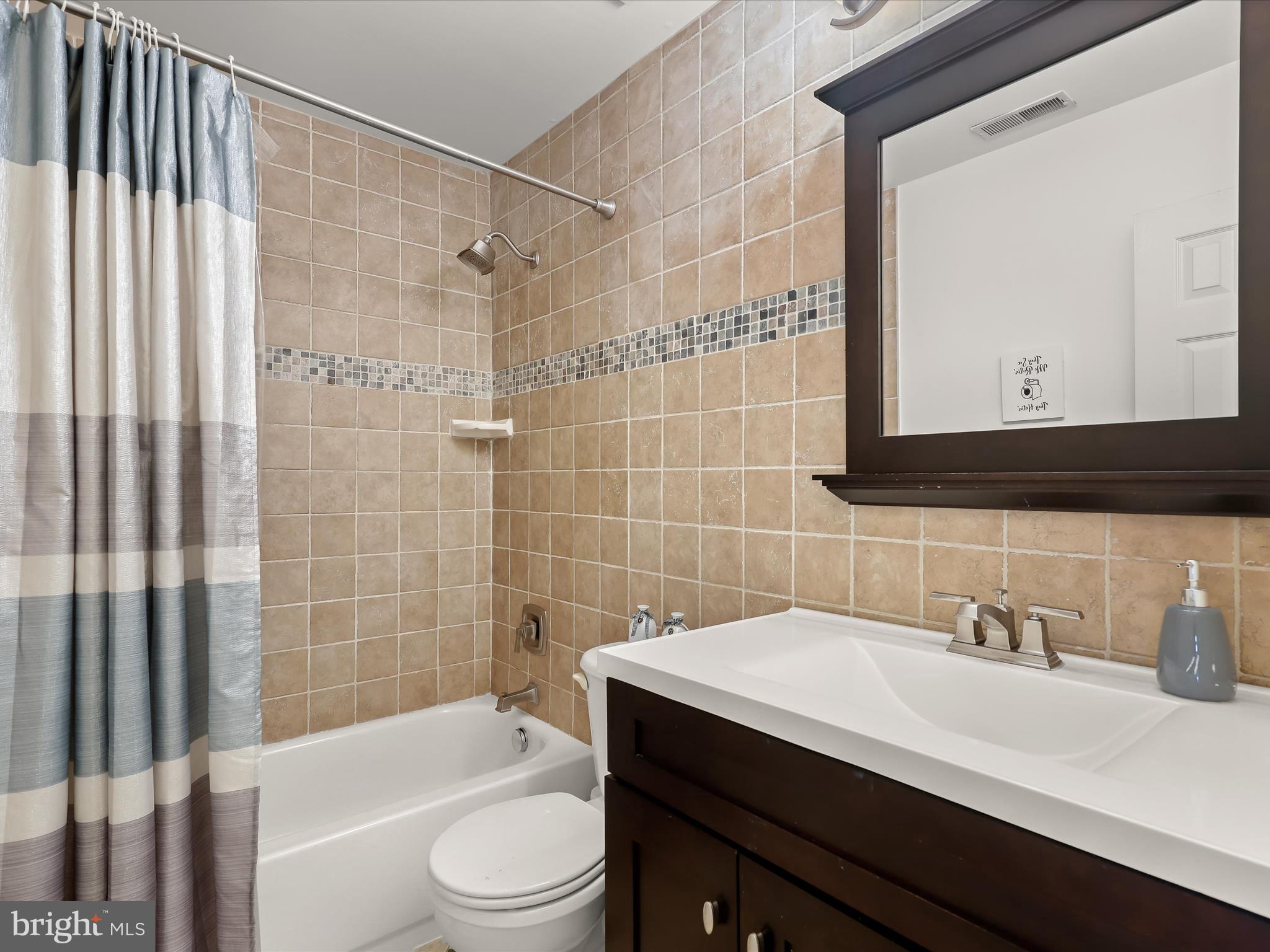 APPLEGATE NORTH - Residential