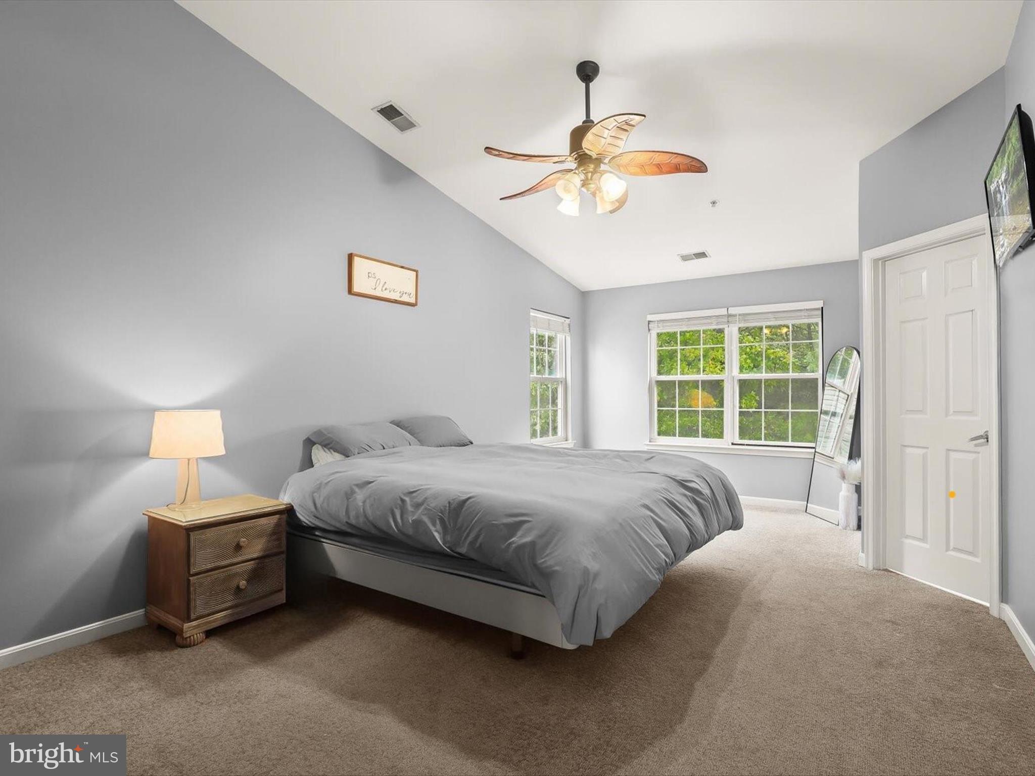 APPLEGATE NORTH - Residential