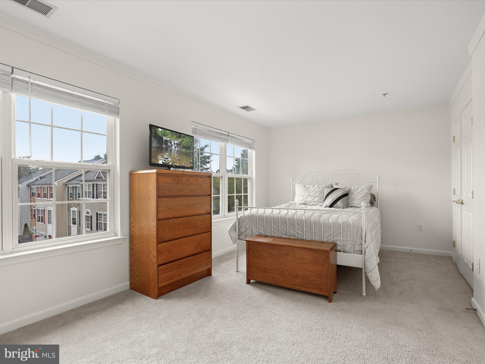 APPLEGATE NORTH - Residential