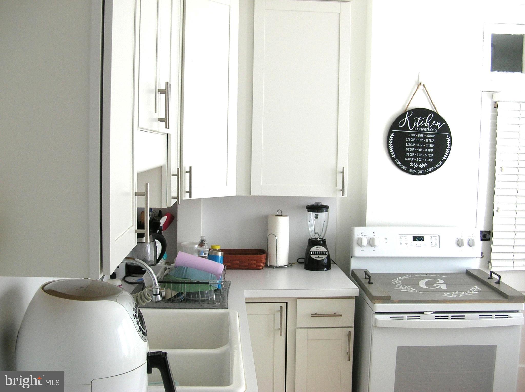 NORTH END - Residential Lease