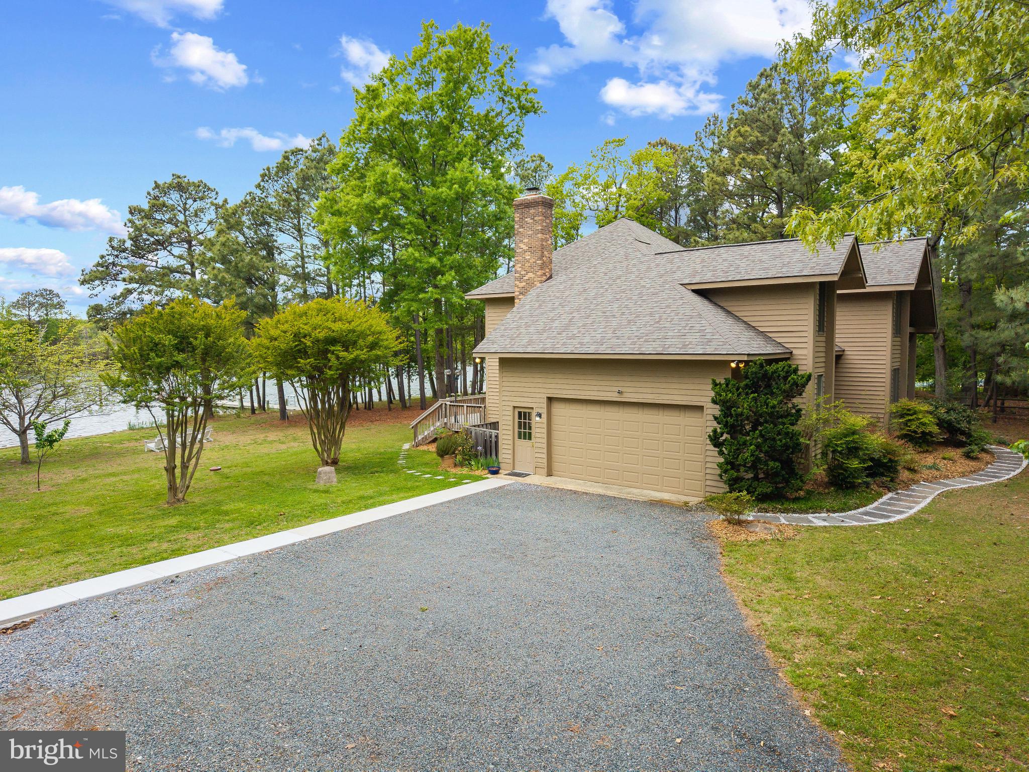 COVE CREEK CLUB - Residential