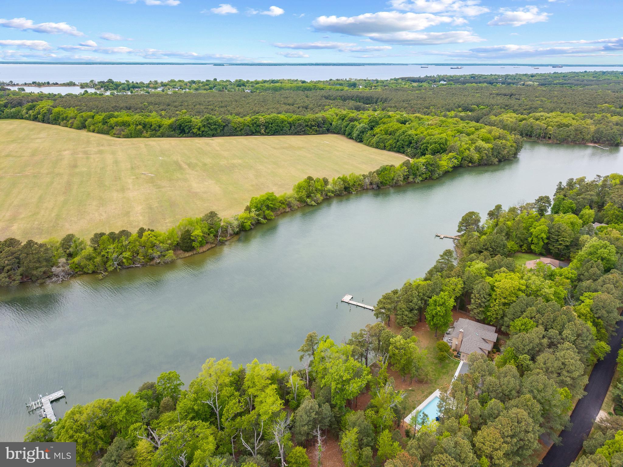 COVE CREEK CLUB - Residential